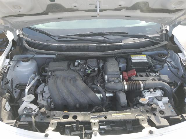 Photo 6 VIN: 3N1CN7APXKL880989 - NISSAN VERSA S 