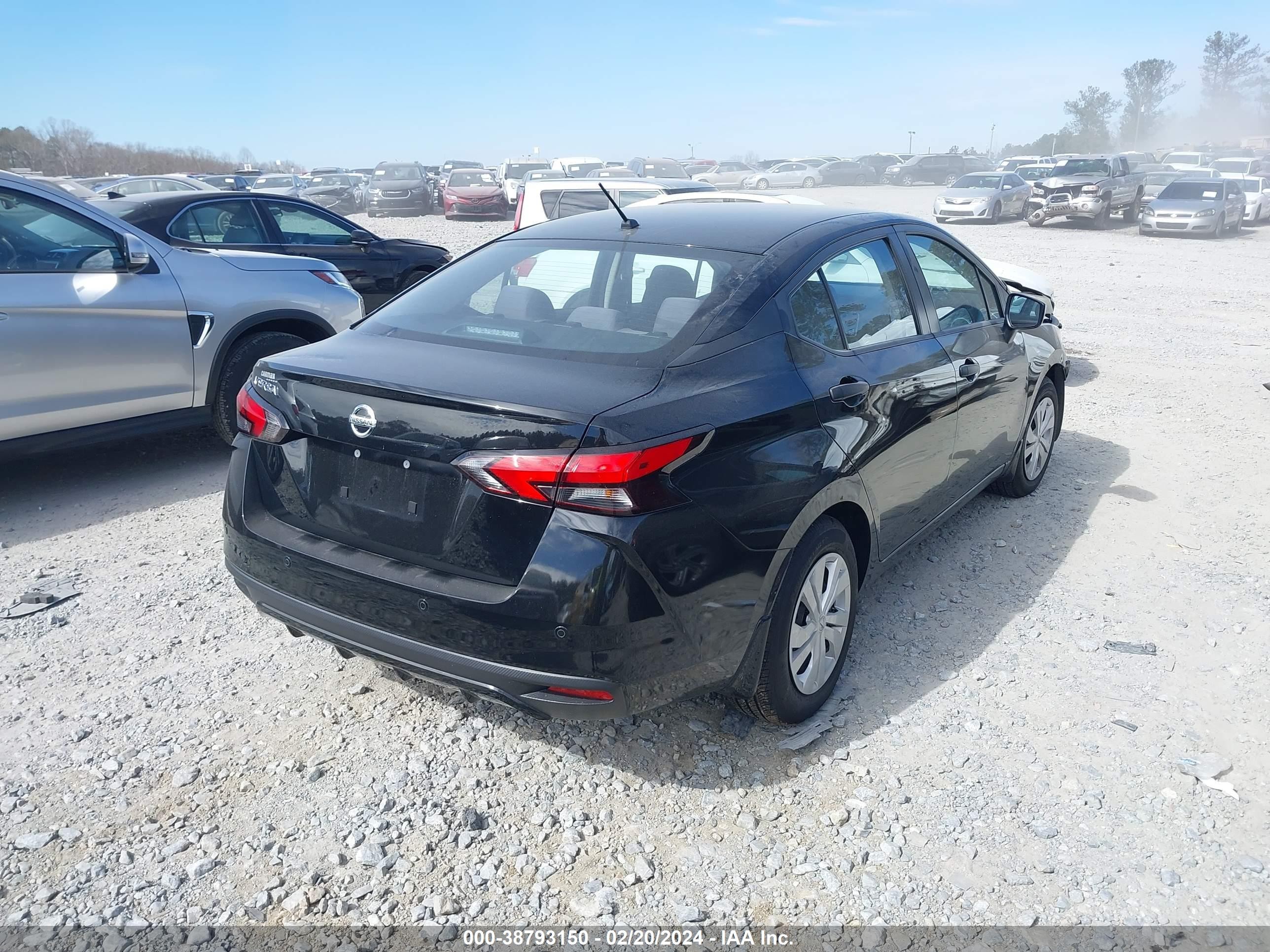Photo 3 VIN: 3N1CN8BV2ML895136 - NISSAN VERSA 