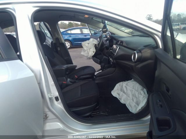 Photo 4 VIN: 3N1CN8DV2LL883211 - NISSAN VERSA 