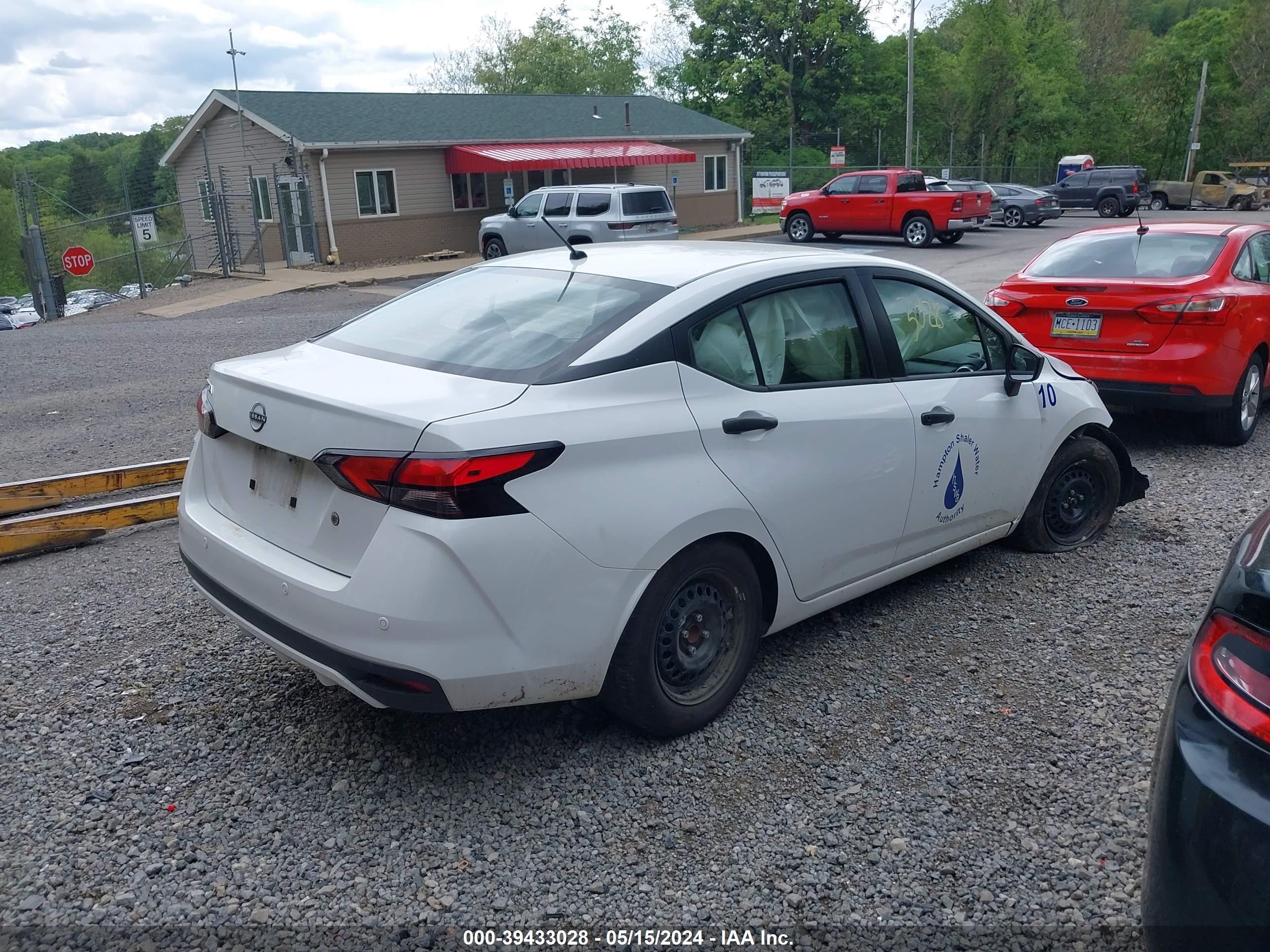 Photo 3 VIN: 3N1CN8DV2PL824486 - NISSAN VERSA 