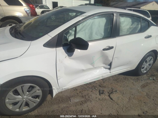 Photo 5 VIN: 3N1CN8DV4LL800460 - NISSAN VERSA 