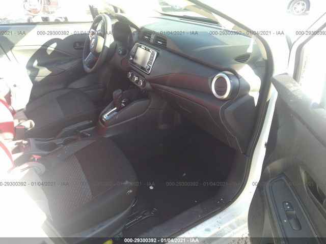 Photo 4 VIN: 3N1CN8DV4LL843261 - NISSAN VERSA 