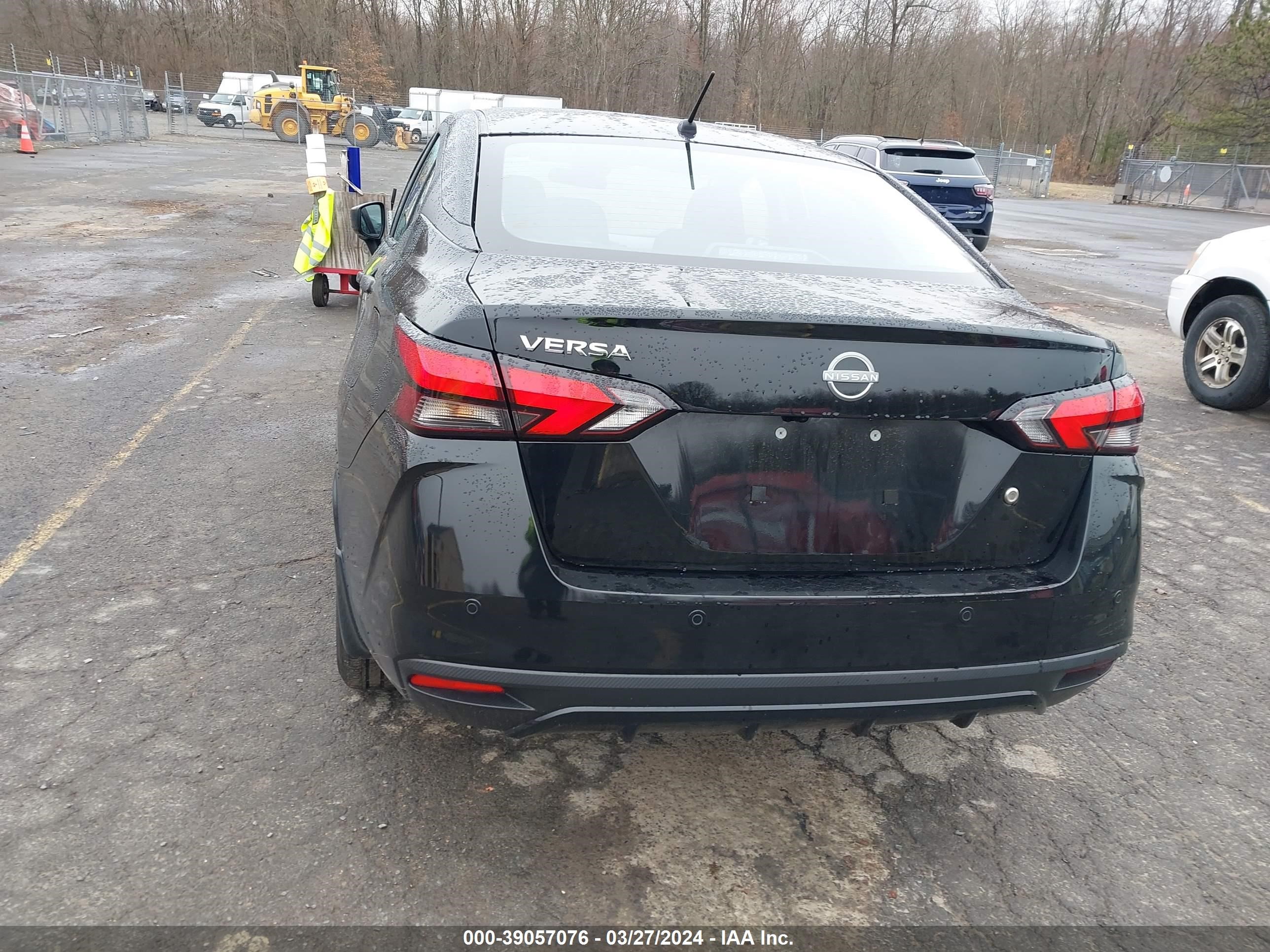 Photo 15 VIN: 3N1CN8DV5PL851486 - NISSAN VERSA 