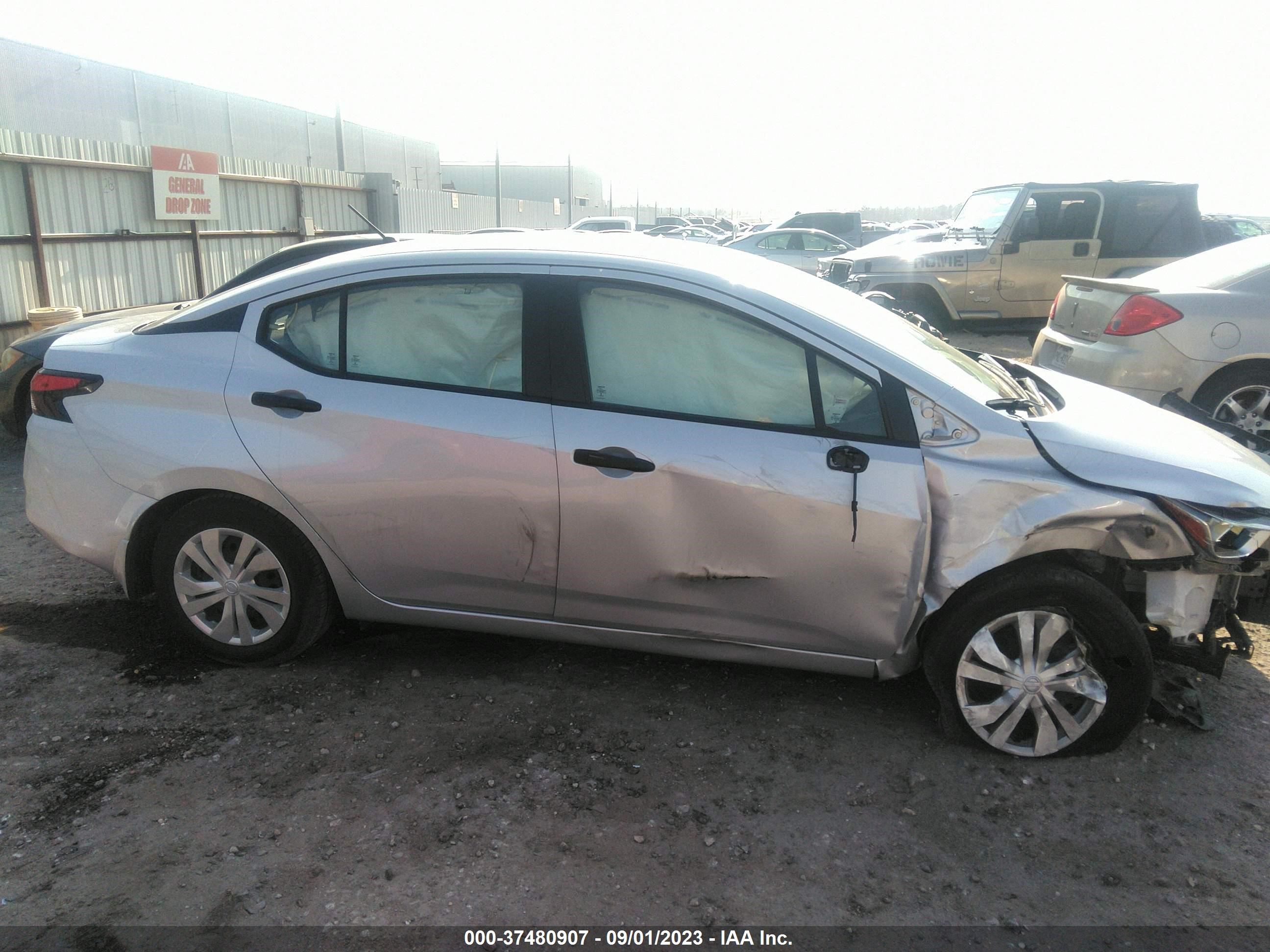 Photo 12 VIN: 3N1CN8DV6LL918820 - NISSAN VERSA 