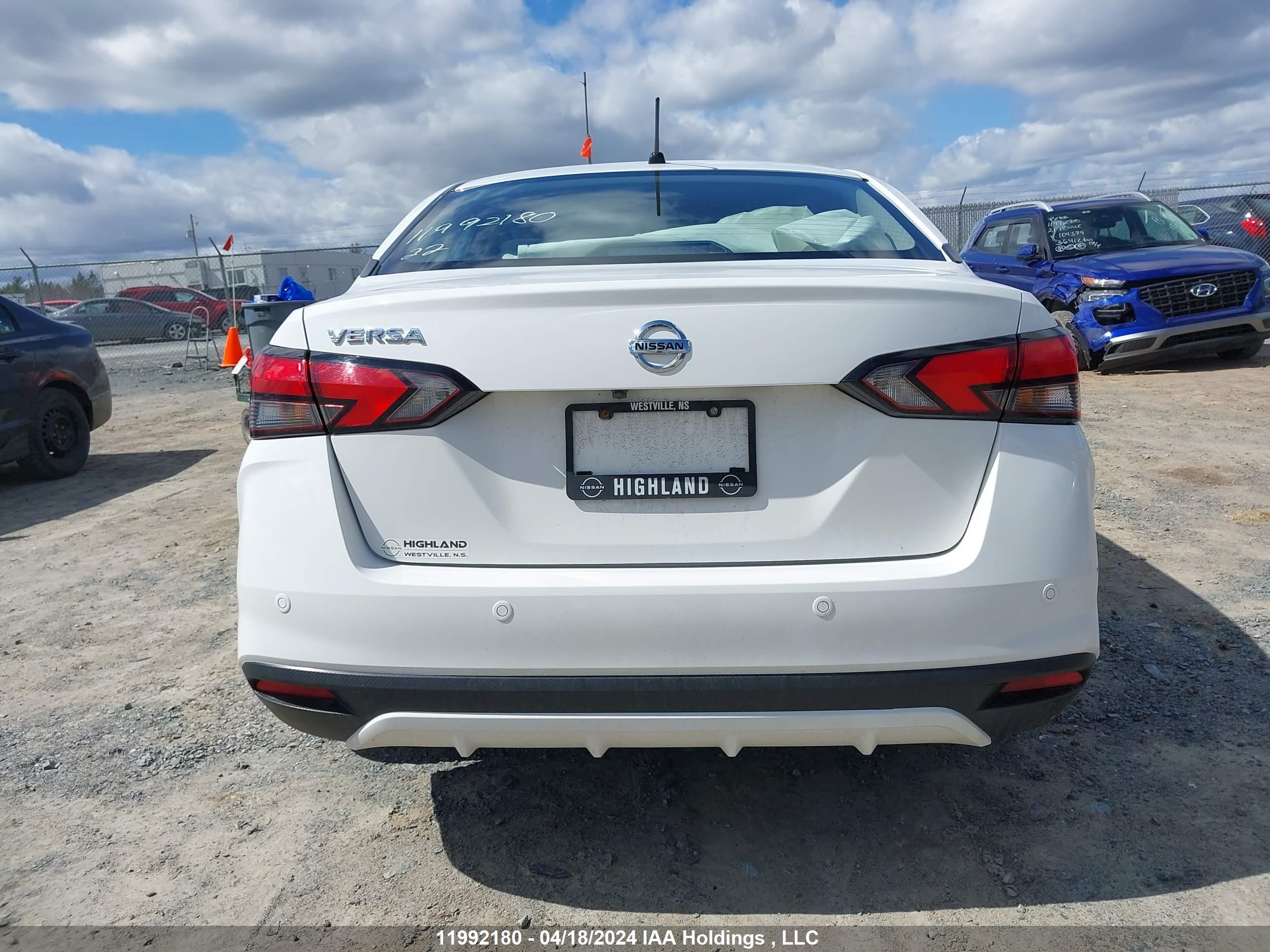 Photo 16 VIN: 3N1CN8DV6NL844625 - NISSAN VERSA 