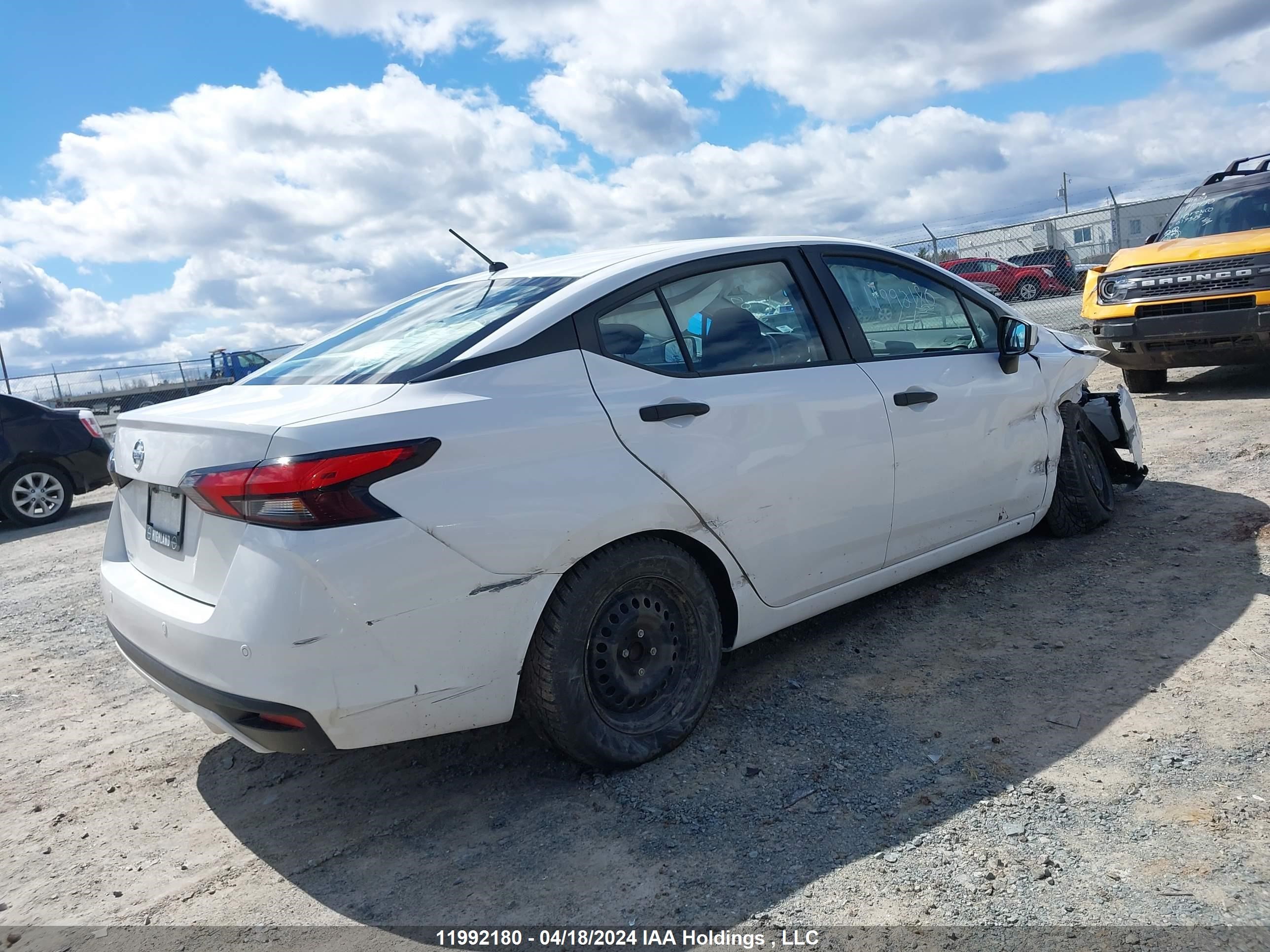 Photo 3 VIN: 3N1CN8DV6NL844625 - NISSAN VERSA 