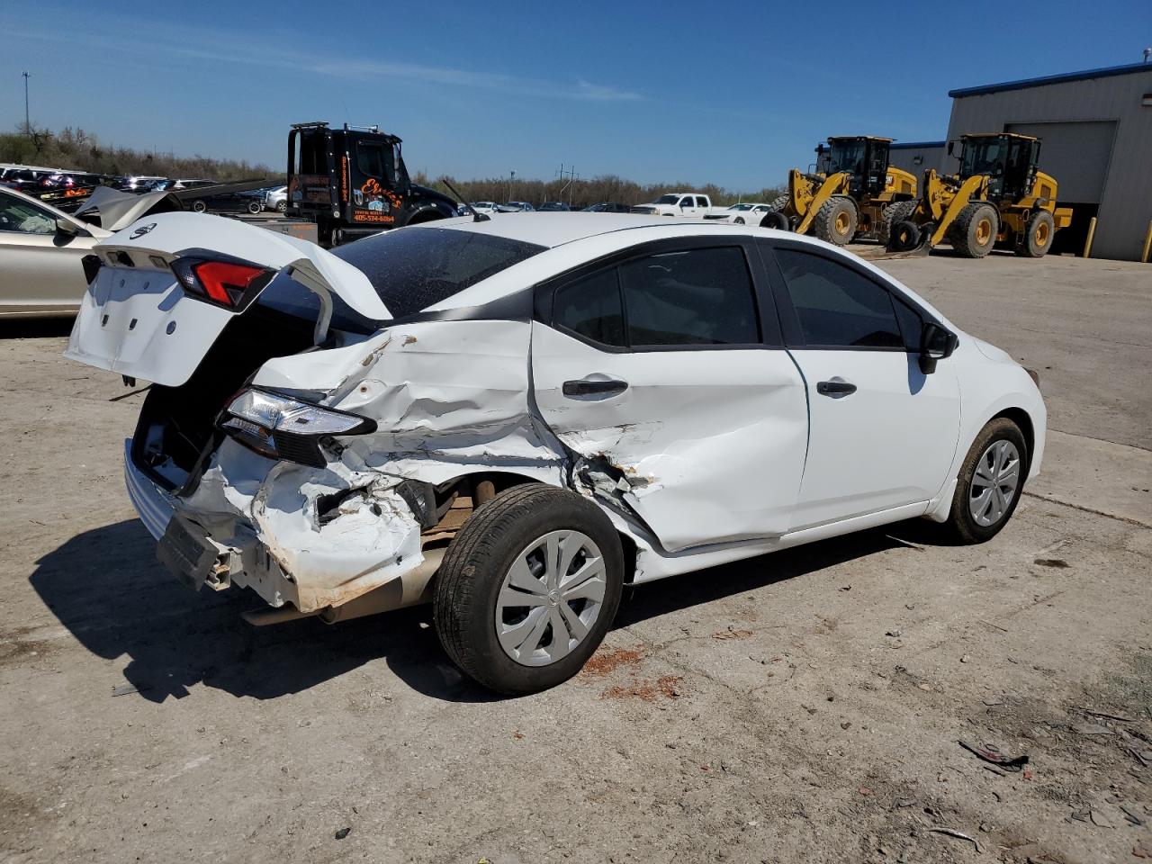 Photo 2 VIN: 3N1CN8DV6RL826521 - NISSAN VERSA 