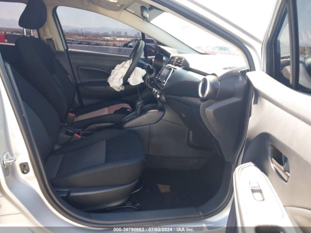 Photo 4 VIN: 3N1CN8DV7RL848317 - NISSAN VERSA 