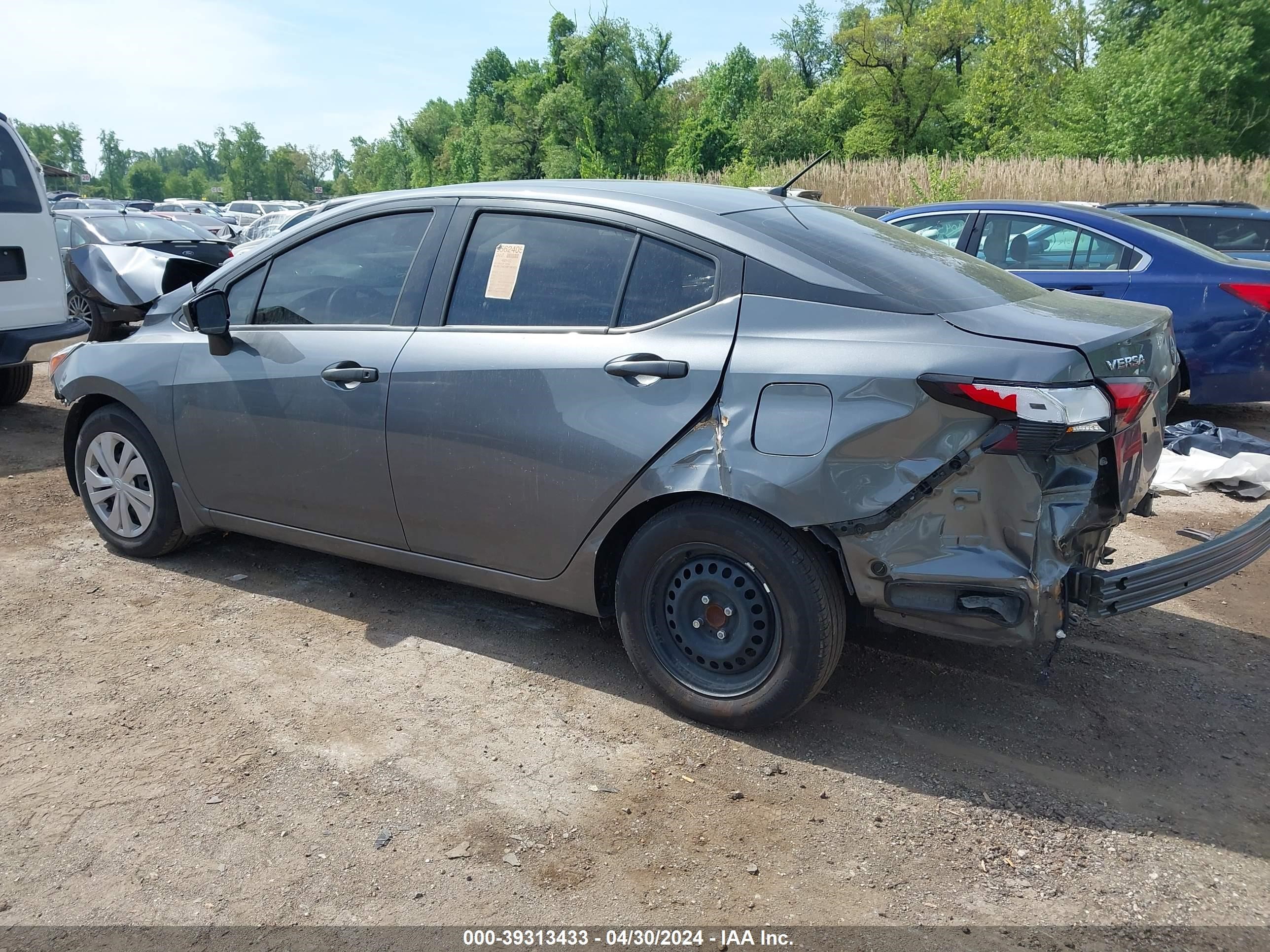 Photo 2 VIN: 3N1CN8DV8PL843625 - NISSAN VERSA 