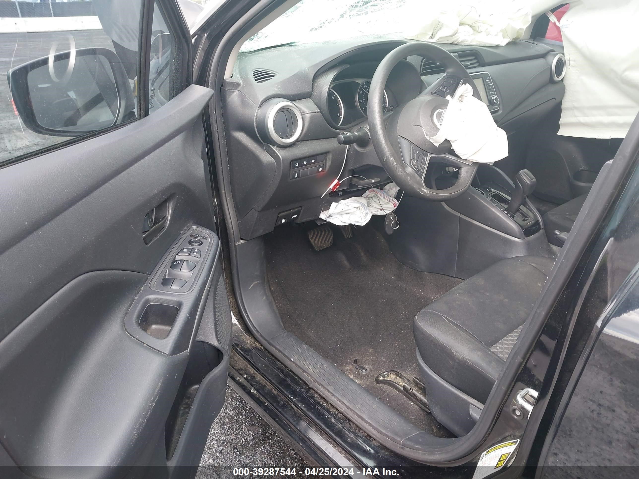 Photo 4 VIN: 3N1CN8DV9ML876810 - NISSAN VERSA 