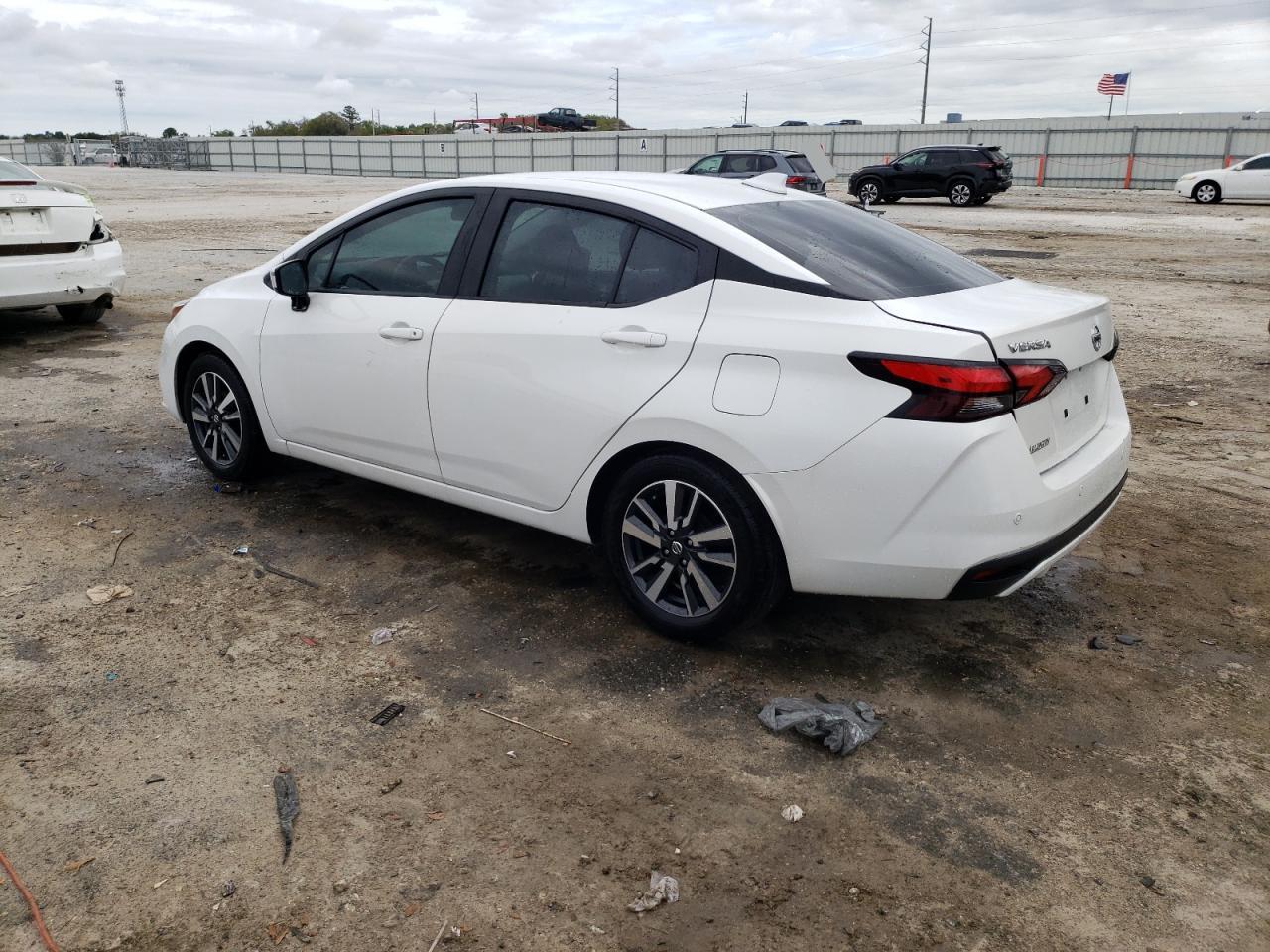 Photo 1 VIN: 3N1CN8EV0LL888535 - NISSAN VERSA 