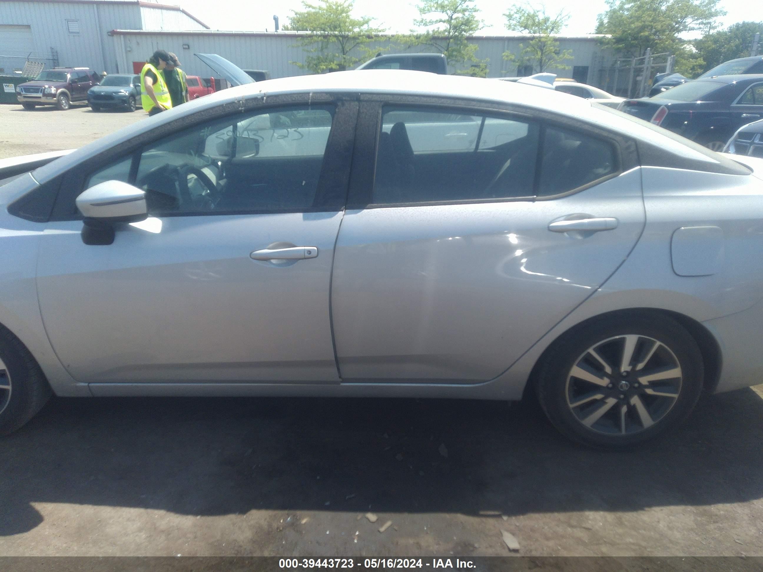 Photo 13 VIN: 3N1CN8EV0ML869582 - NISSAN VERSA 