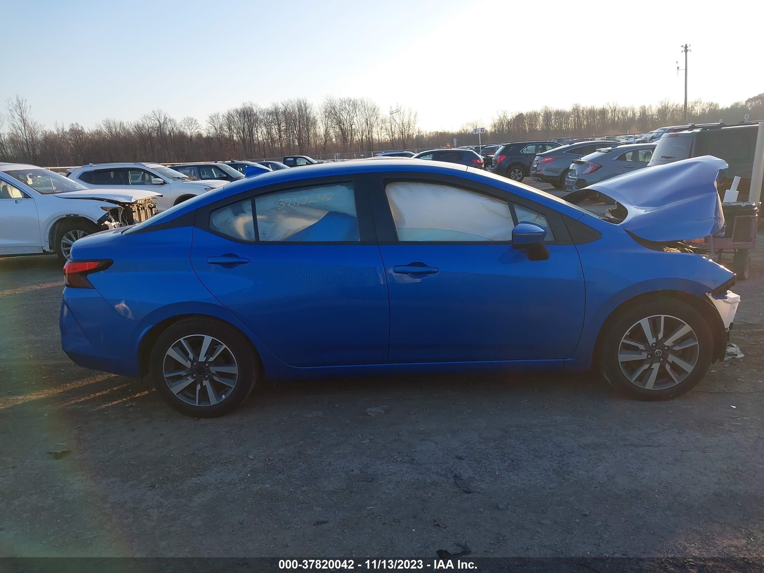 Photo 11 VIN: 3N1CN8EV1LL843328 - NISSAN VERSA 