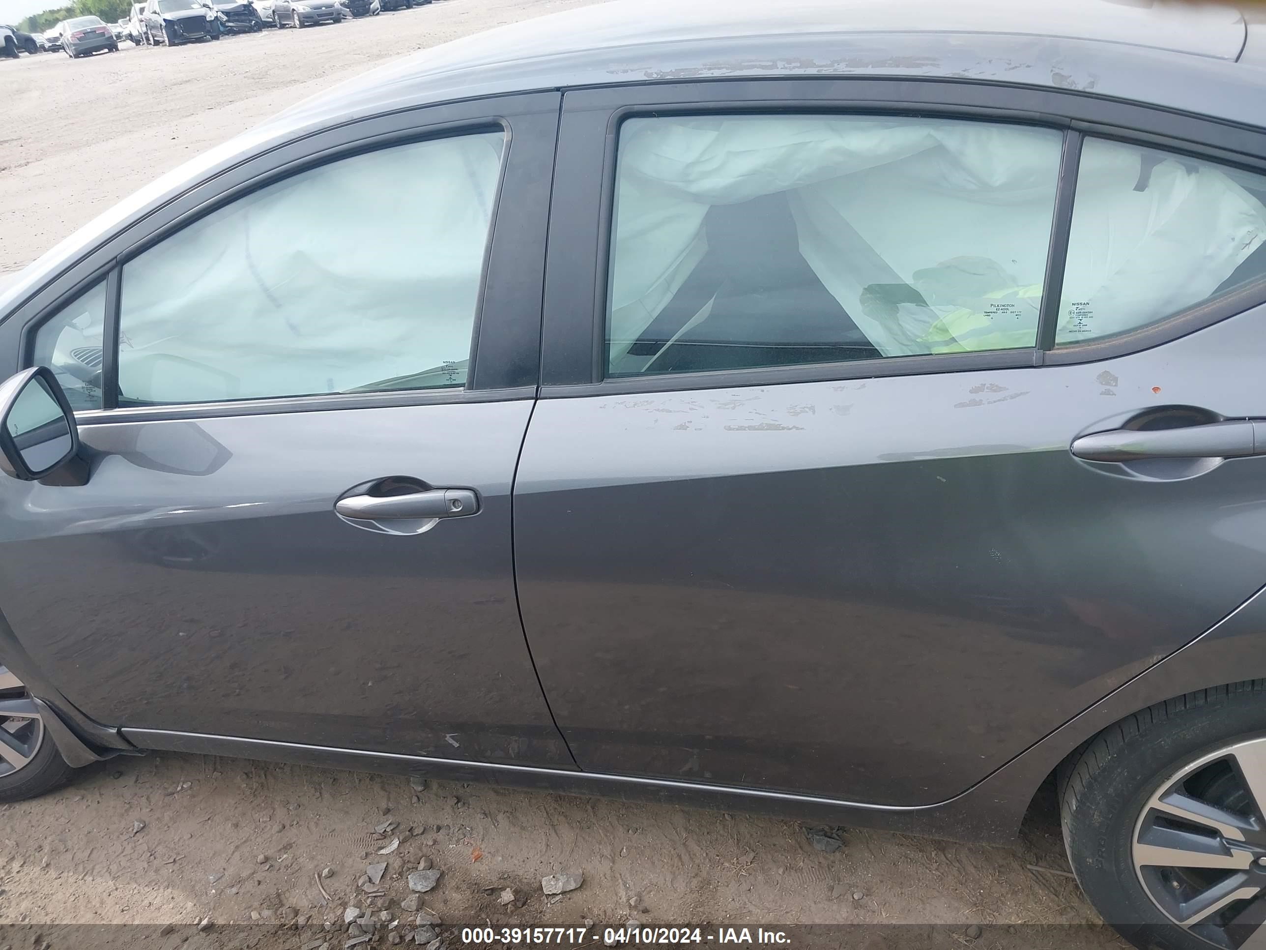 Photo 12 VIN: 3N1CN8EV1LL846455 - NISSAN VERSA 