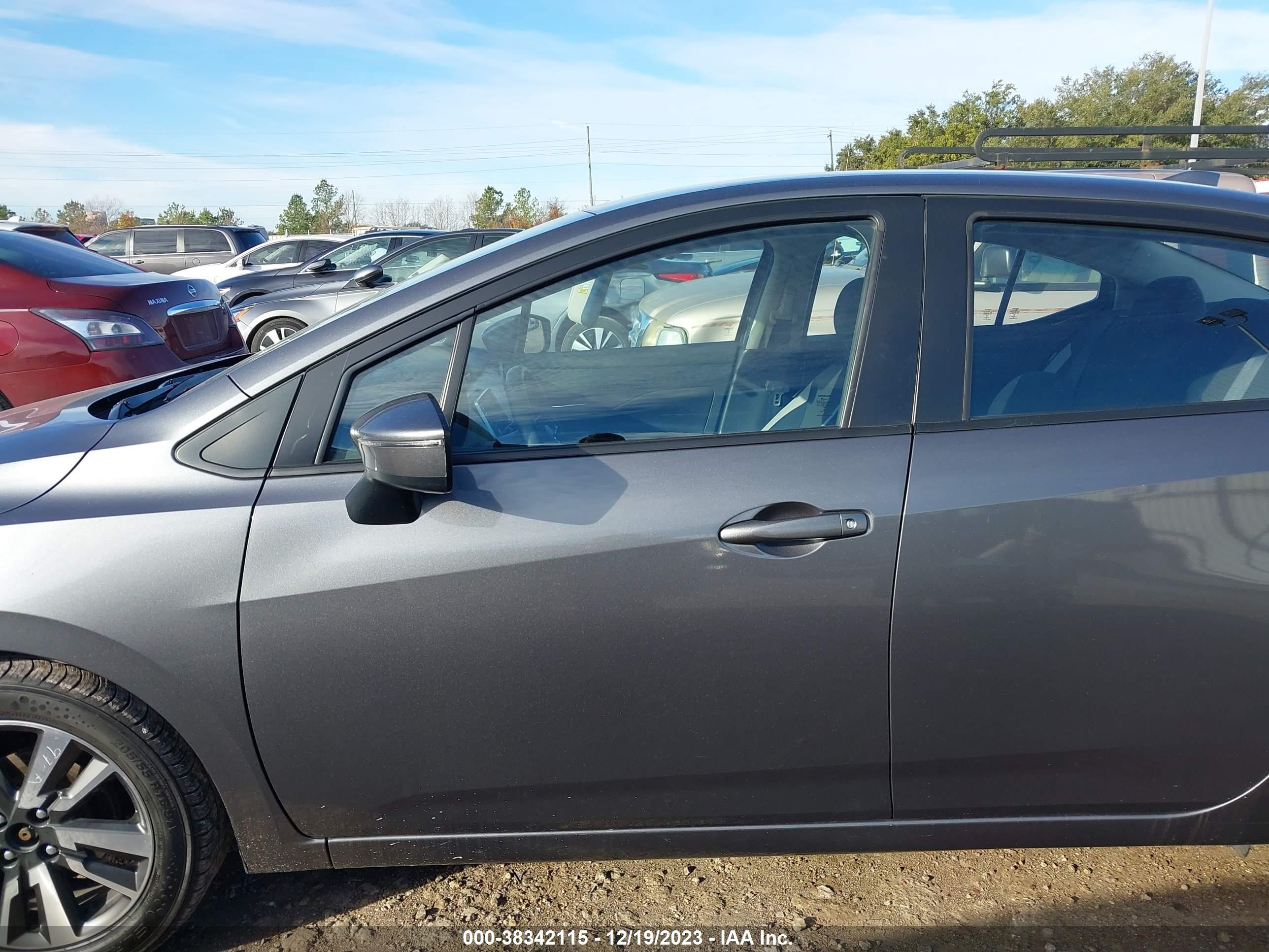 Photo 13 VIN: 3N1CN8EV1ML830516 - NISSAN VERSA 