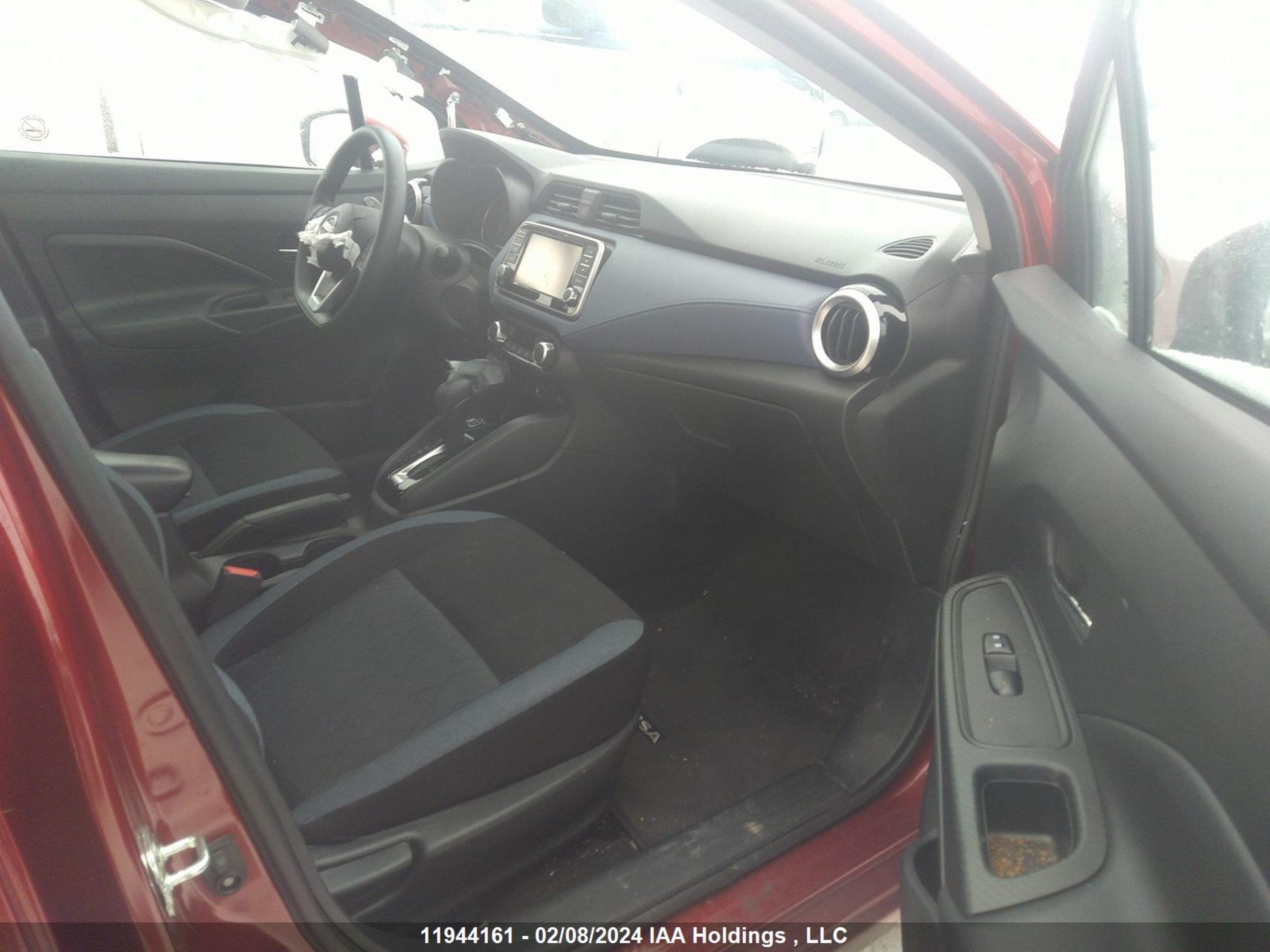 Photo 4 VIN: 3N1CN8EV5PL840499 - NISSAN VERSA 