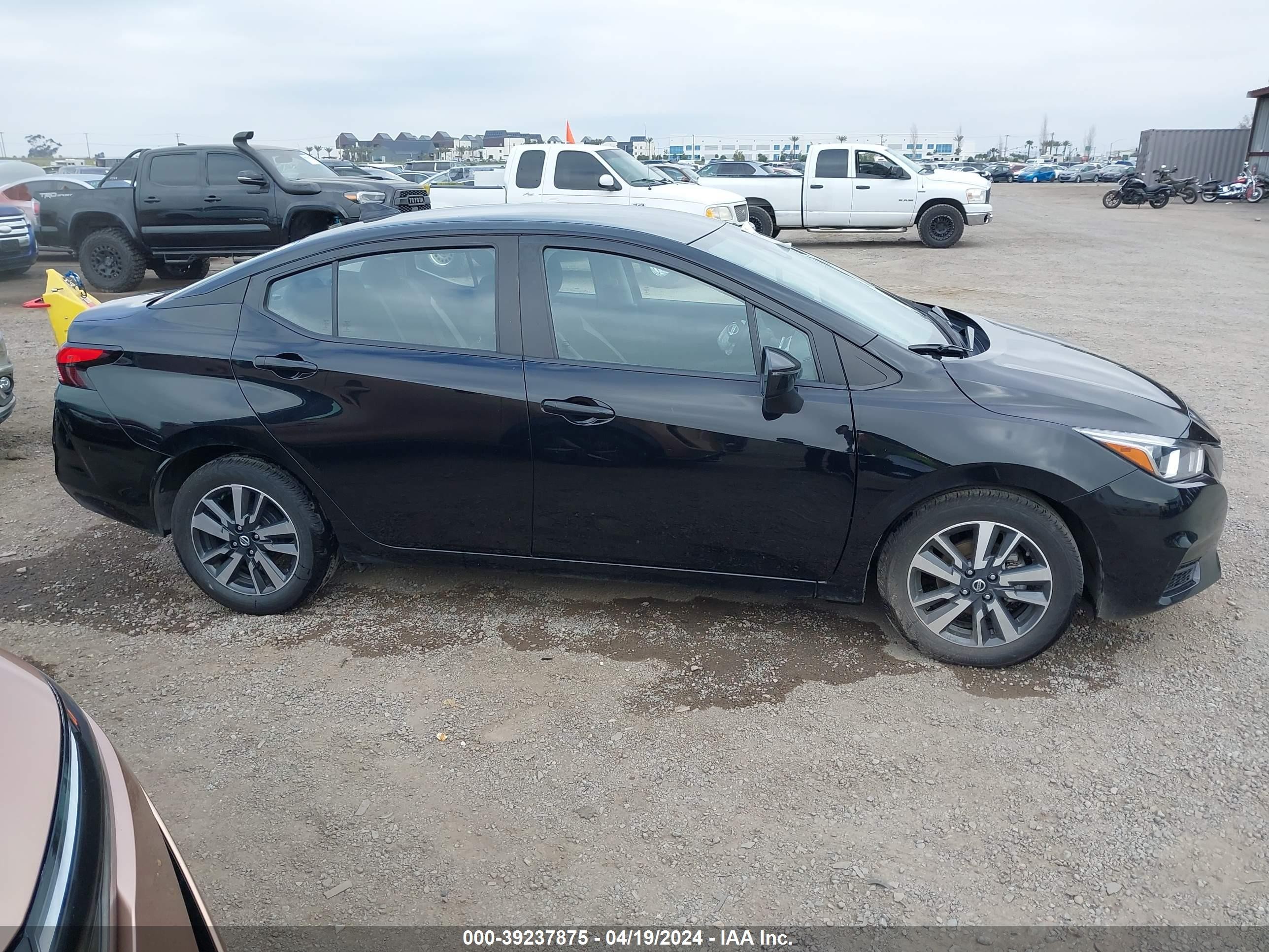 Photo 12 VIN: 3N1CN8EV6ML866301 - NISSAN VERSA 