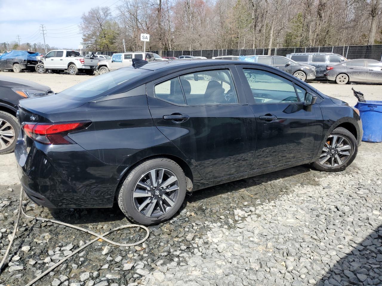 Photo 2 VIN: 3N1CN8EV6ML875421 - NISSAN VERSA 