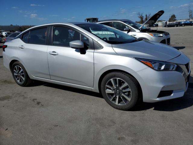 Photo 3 VIN: 3N1CN8EV6NL847278 - NISSAN VERSA SV 