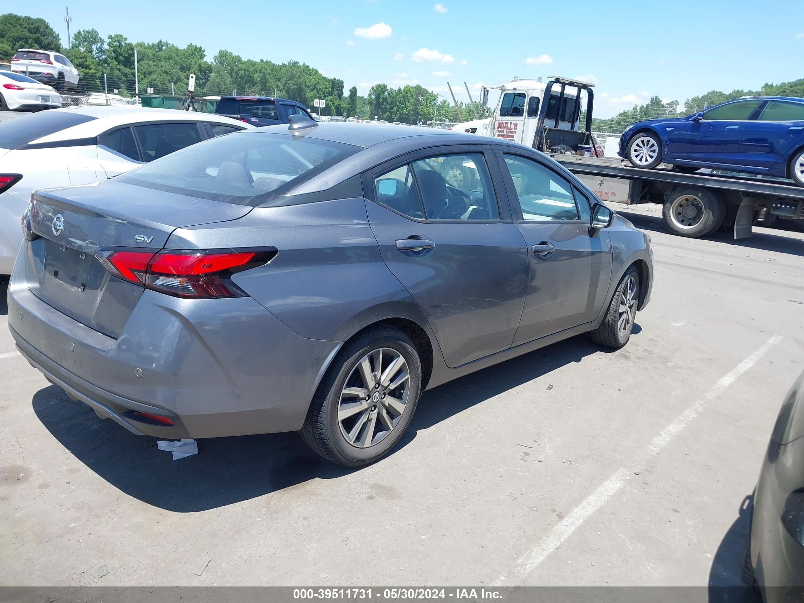 Photo 3 VIN: 3N1CN8EV7ML810576 - NISSAN VERSA 