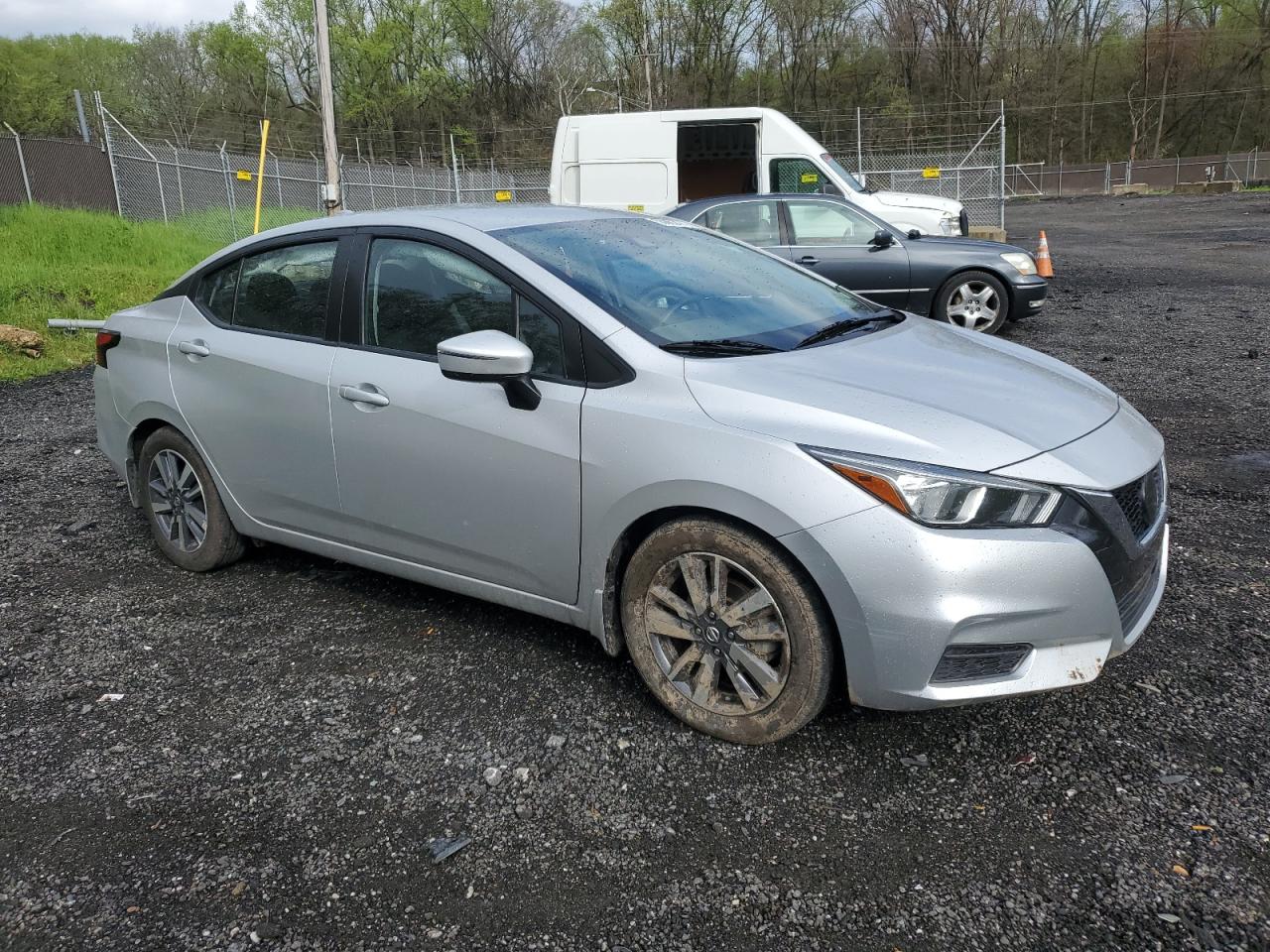 Photo 3 VIN: 3N1CN8EV8LL847473 - NISSAN VERSA 