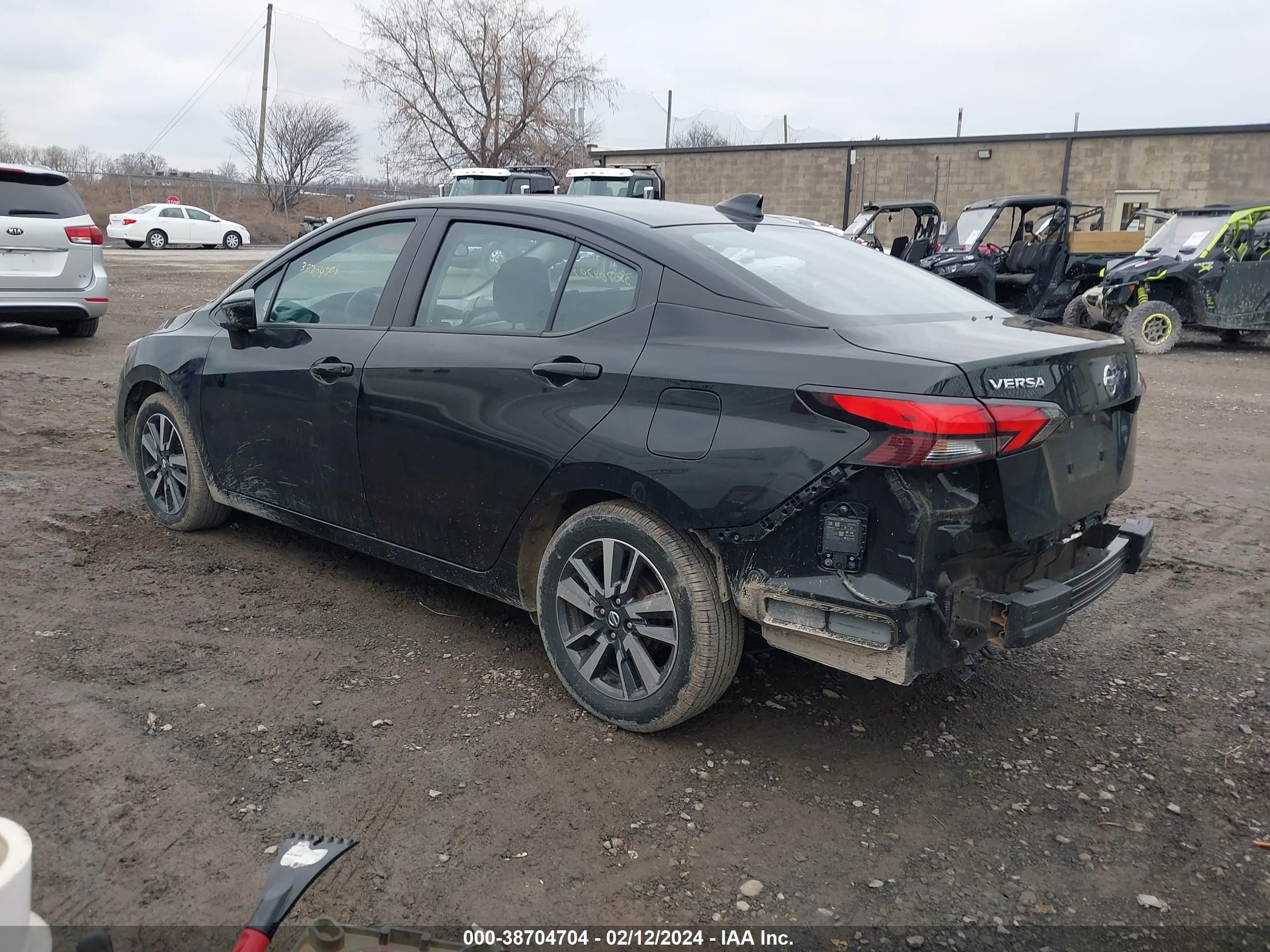 Photo 2 VIN: 3N1CN8EVXML839859 - NISSAN VERSA 