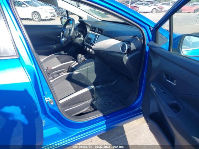 Photo 4 VIN: 3N1CN8EVXML841708 - NISSAN VERSA 