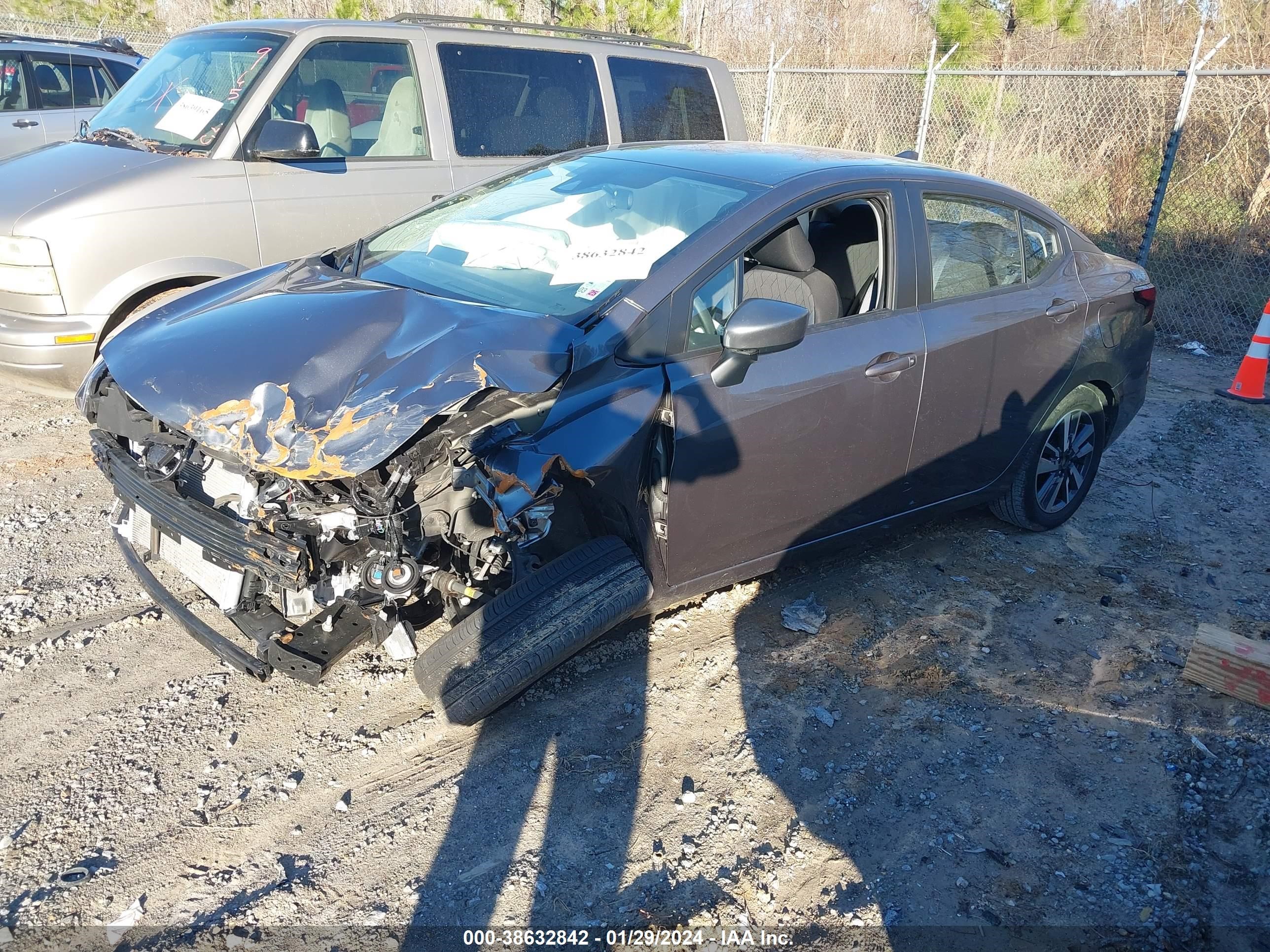 Photo 1 VIN: 3N1CN8EVXPL822662 - NISSAN VERSA 