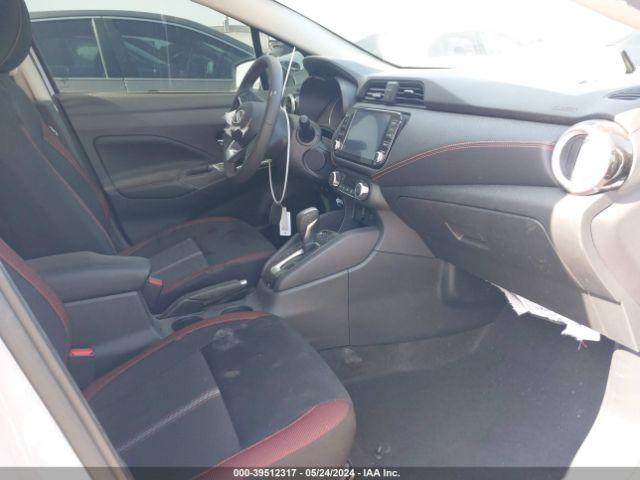 Photo 4 VIN: 3N1CN8FV2PL860692 - NISSAN VERSA 