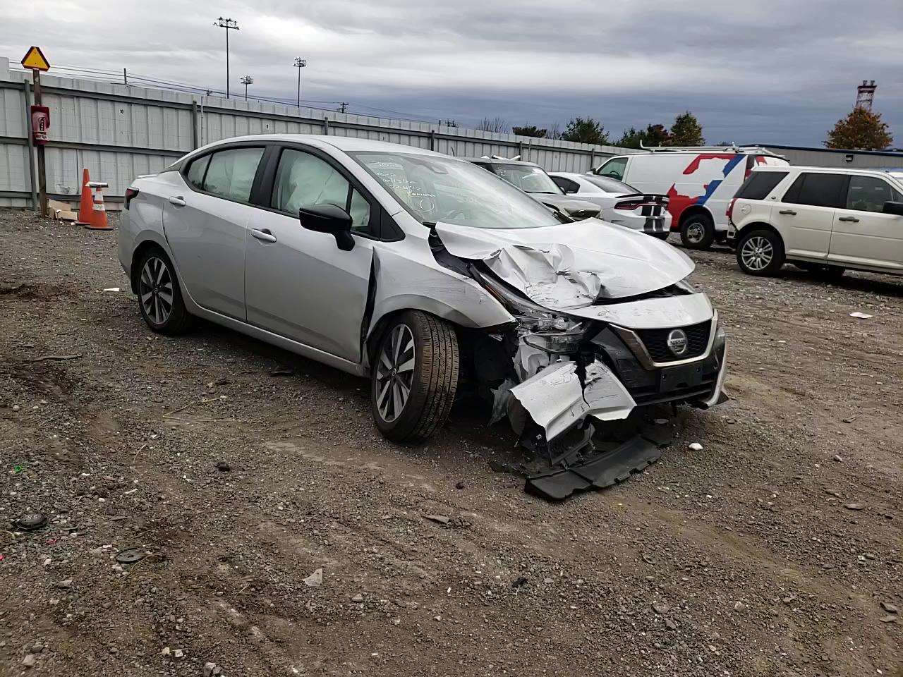 Photo 10 VIN: 3N1CN8FV3LL803668 - NISSAN VERSA SR 