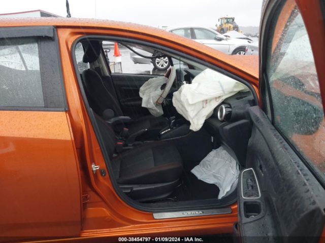 Photo 4 VIN: 3N1CN8FV6LL801381 - NISSAN VERSA 