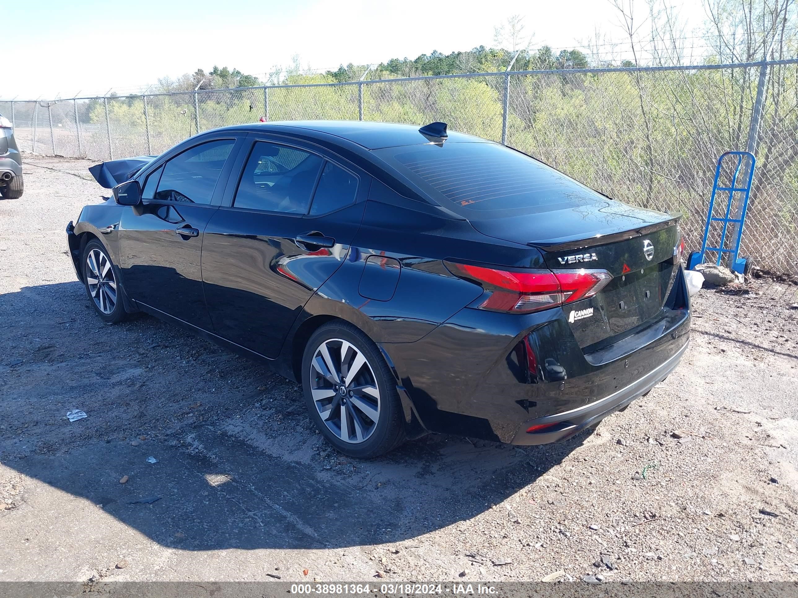 Photo 2 VIN: 3N1CN8FV6LL827995 - NISSAN VERSA 