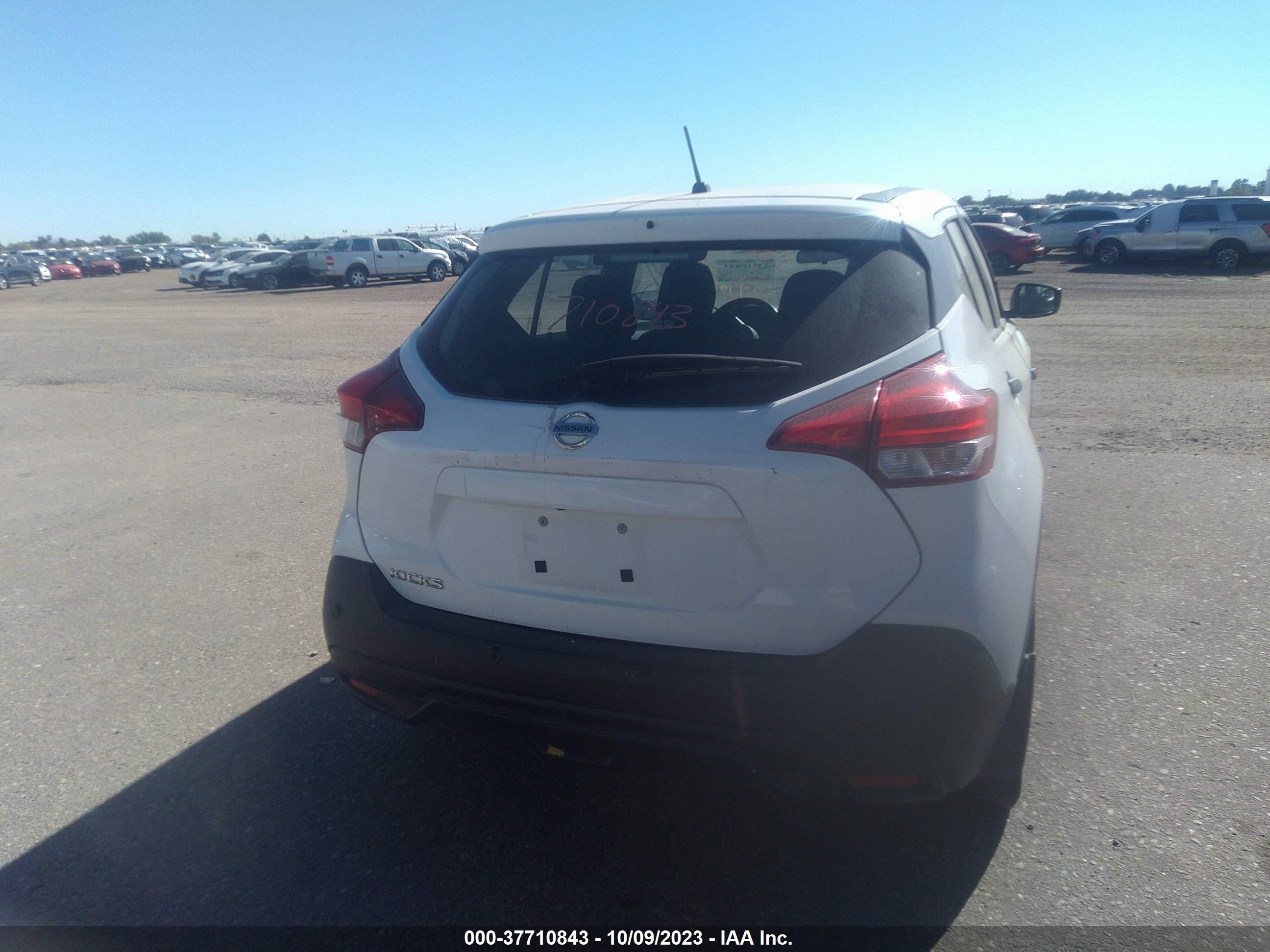 Photo 16 VIN: 3N1CP5BV0LL490609 - NISSAN KICKS 