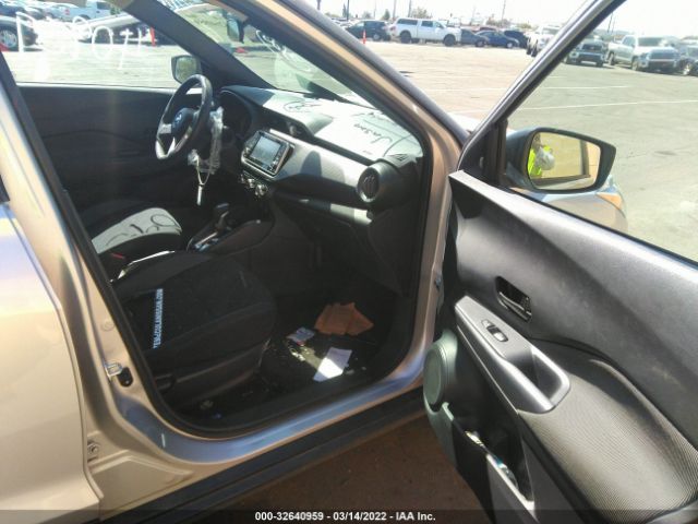 Photo 4 VIN: 3N1CP5BV0LL575272 - NISSAN KICKS 