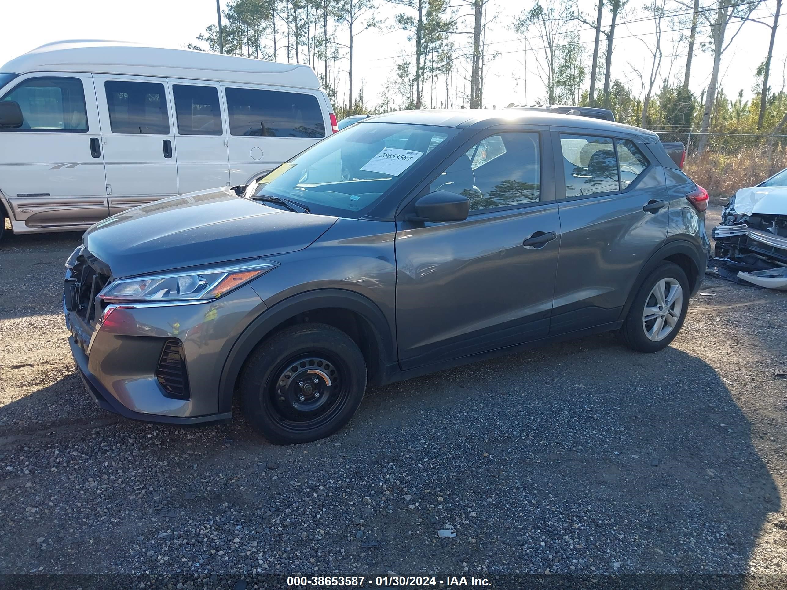 Photo 1 VIN: 3N1CP5BV0ML529376 - NISSAN KICKS 