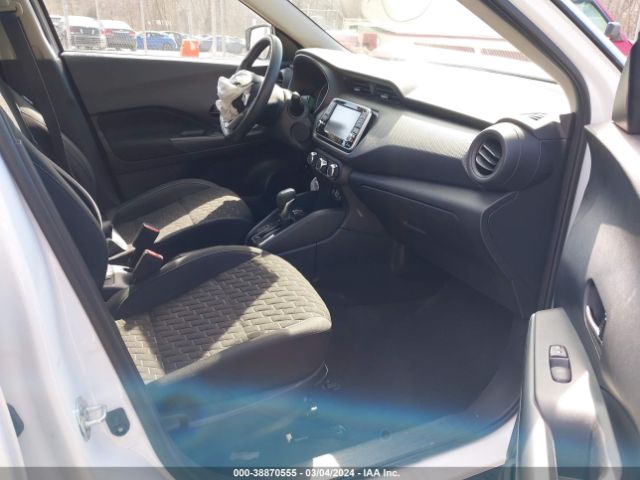 Photo 4 VIN: 3N1CP5BV0NL526480 - NISSAN KICKS 