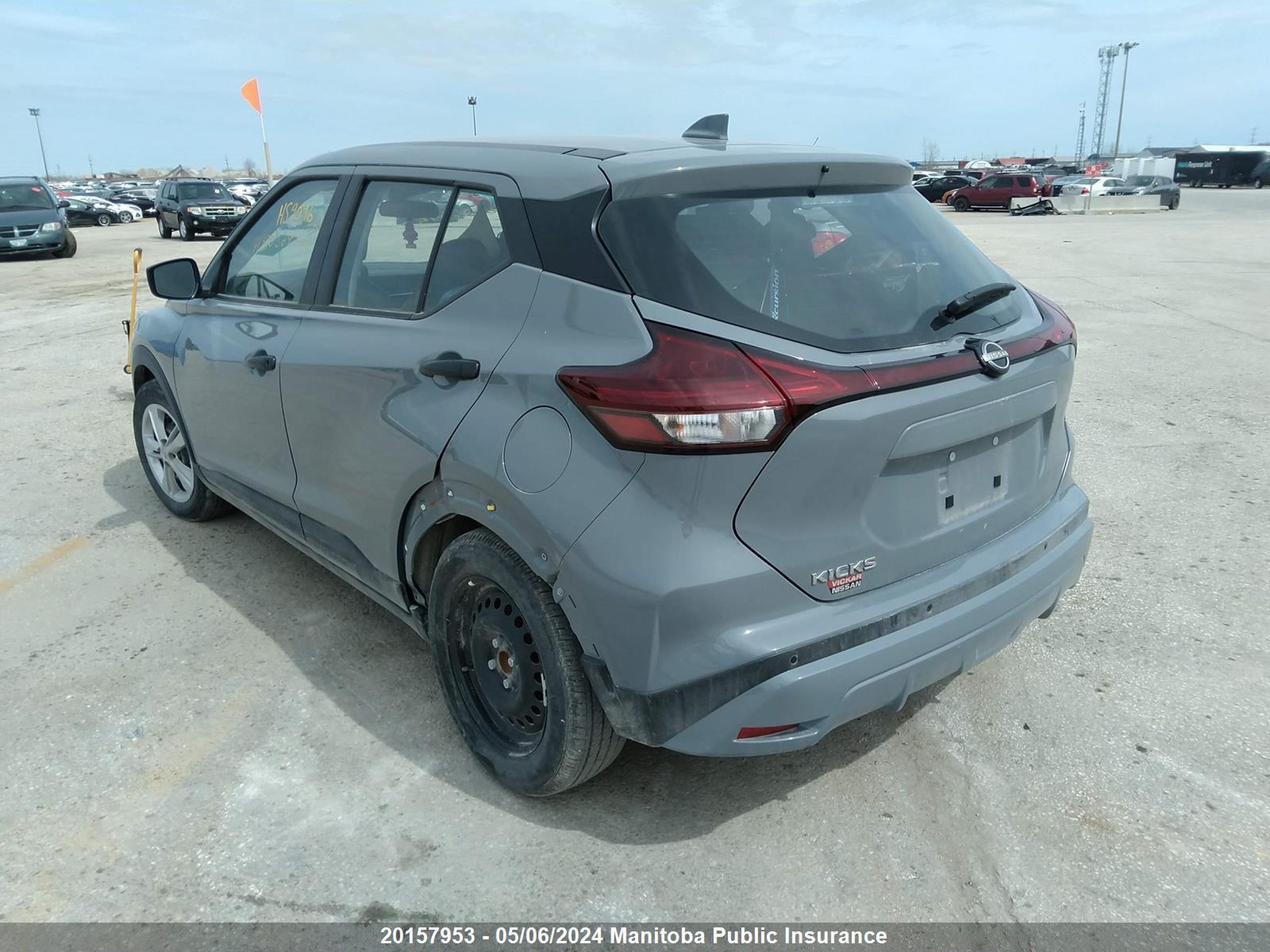 Photo 2 VIN: 3N1CP5BV0PL574774 - NISSAN KICKS 