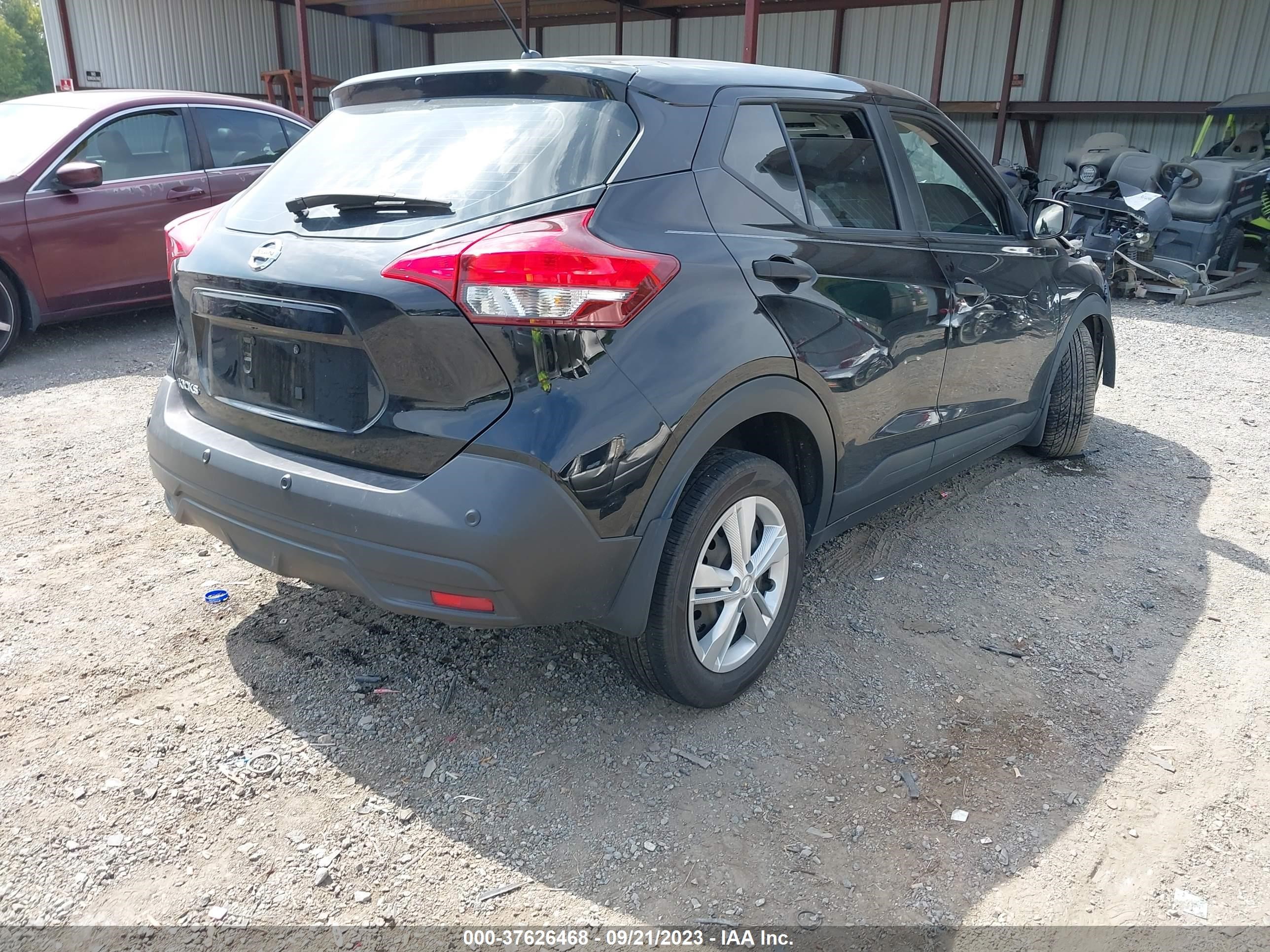 Photo 3 VIN: 3N1CP5BV1LL551398 - NISSAN KICKS 