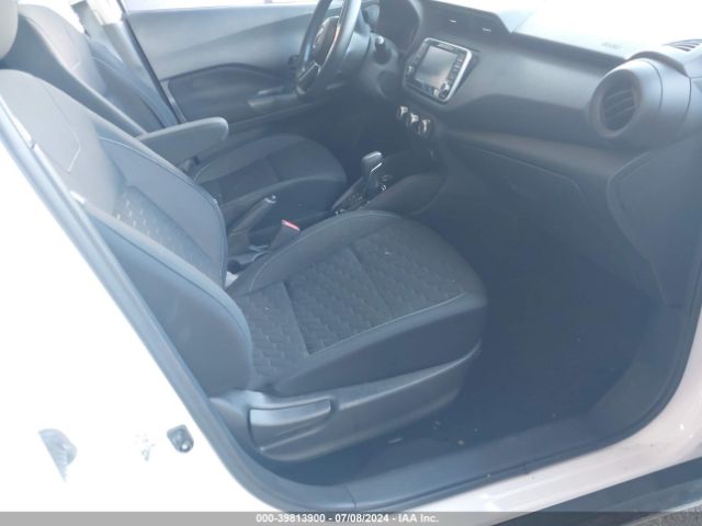 Photo 4 VIN: 3N1CP5BV1NL524298 - NISSAN KICKS 