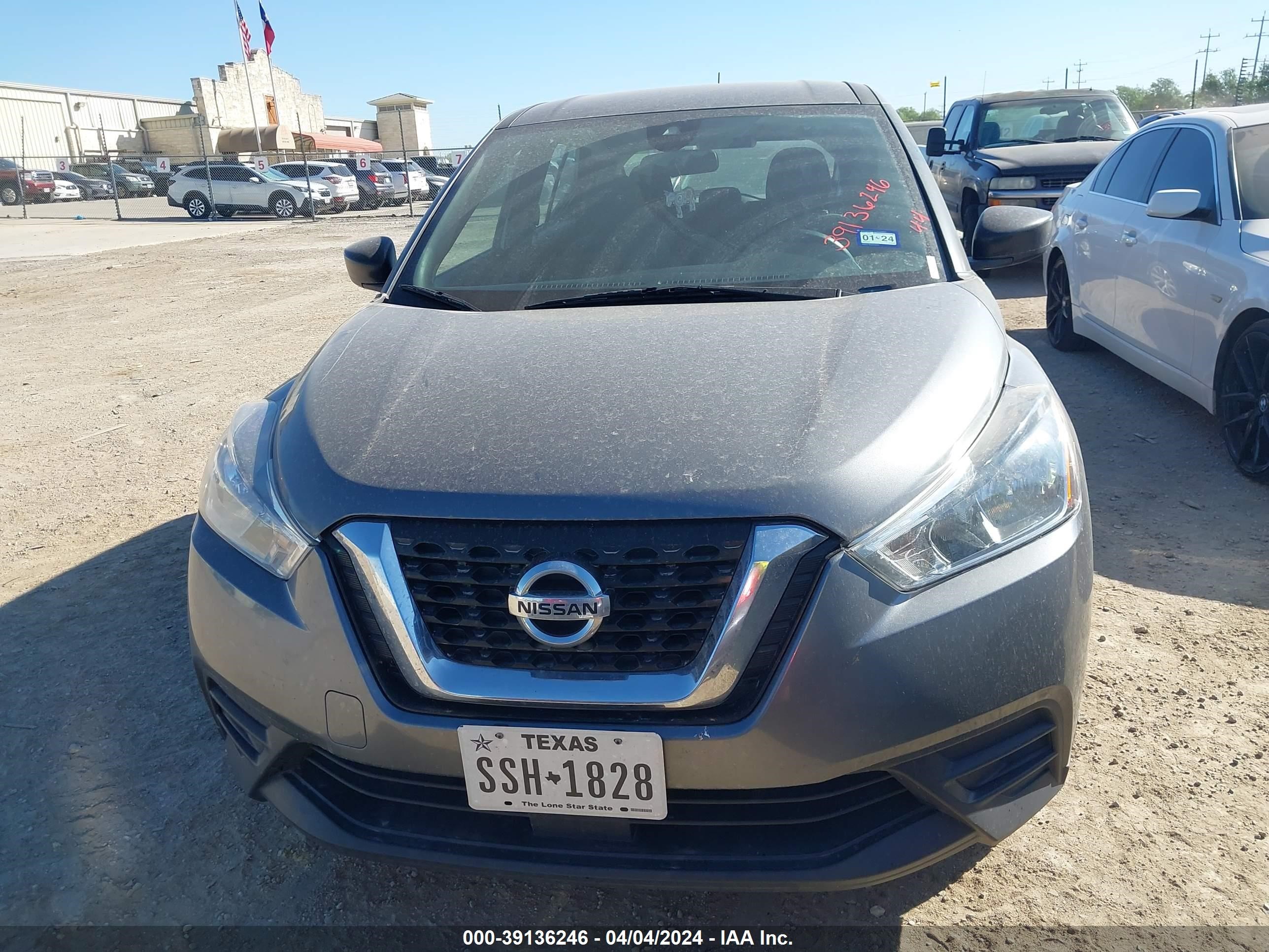 Photo 10 VIN: 3N1CP5BV2LL489994 - NISSAN KICKS 