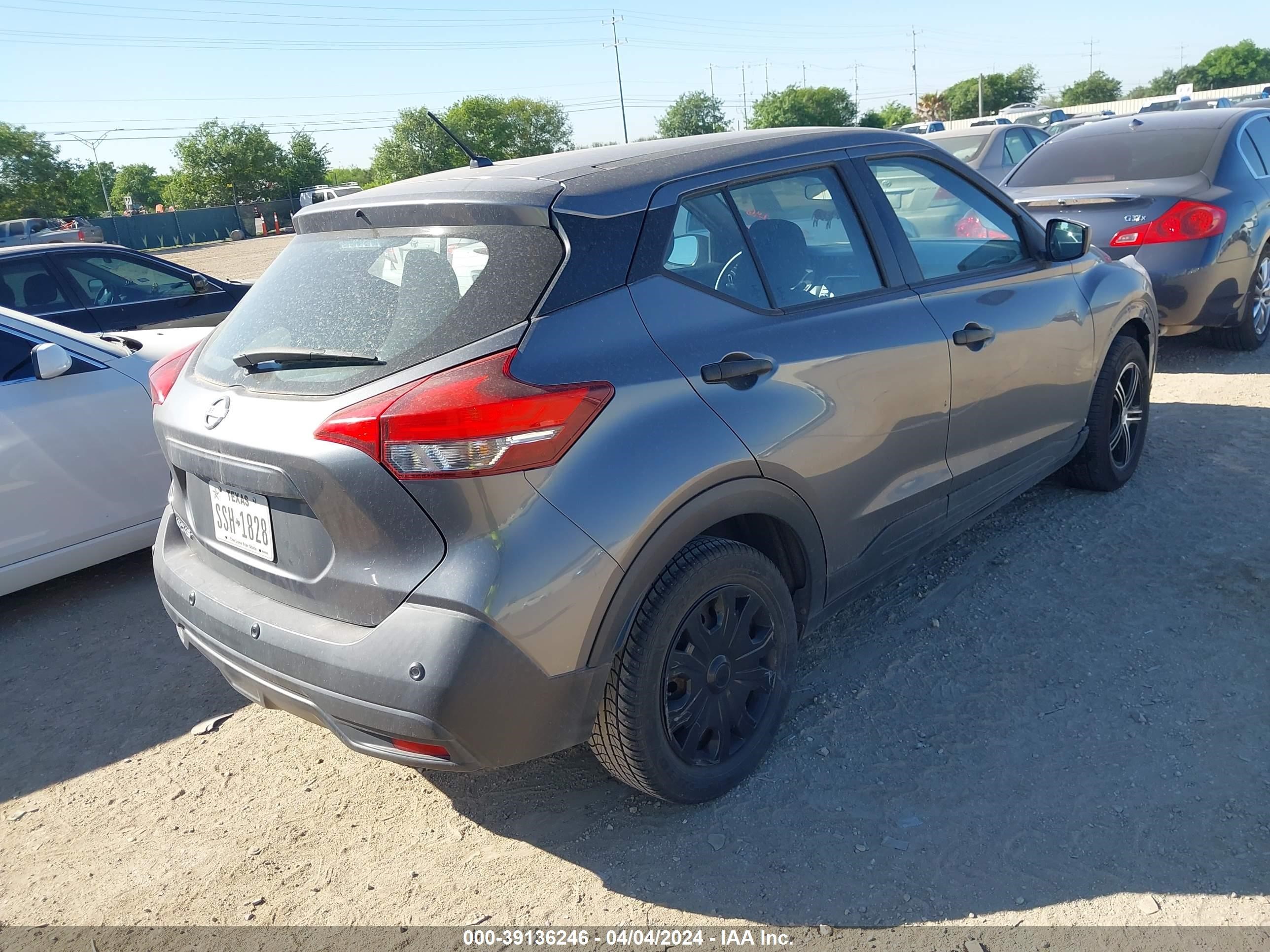 Photo 3 VIN: 3N1CP5BV2LL489994 - NISSAN KICKS 