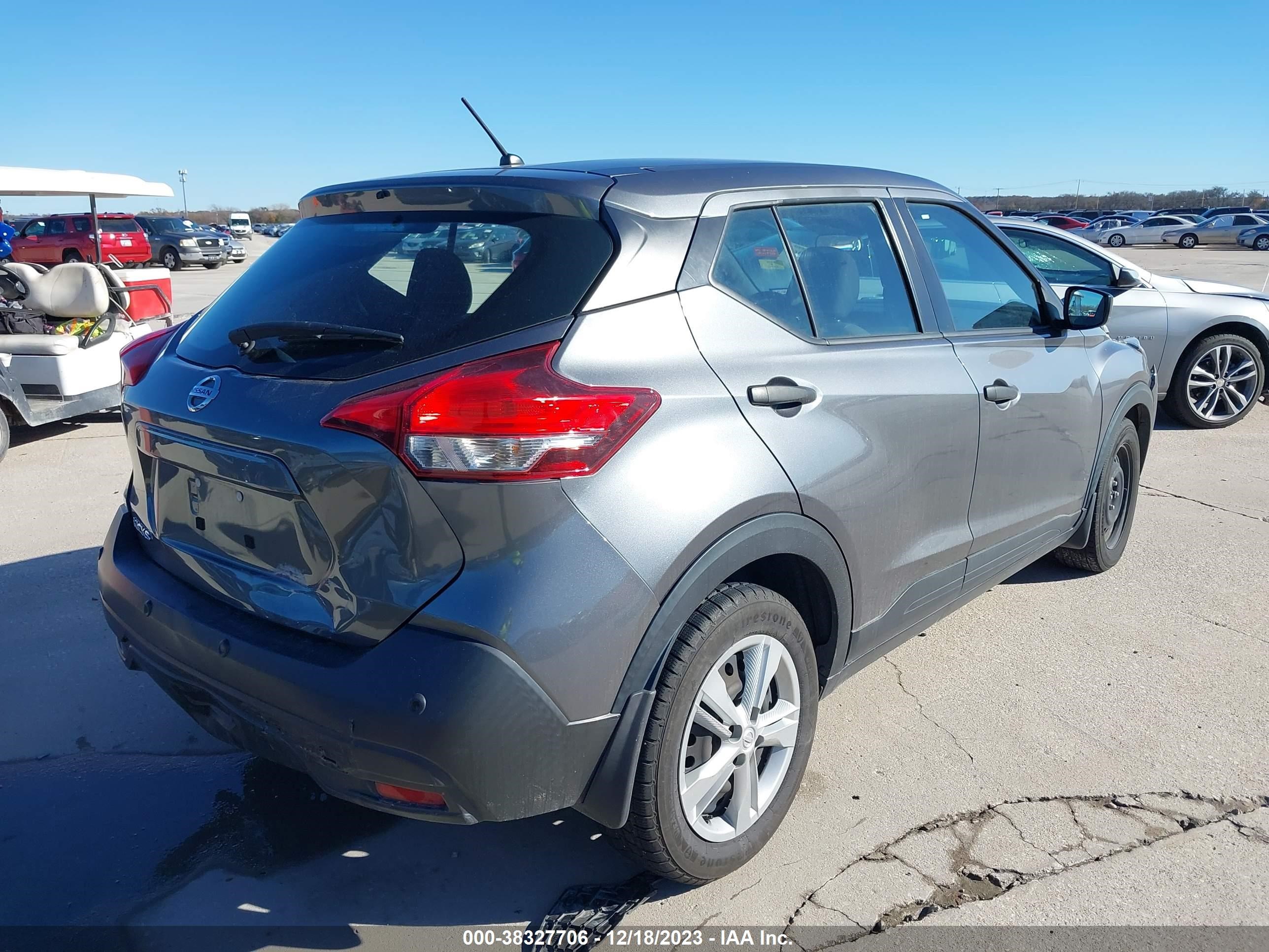 Photo 3 VIN: 3N1CP5BV2LL535209 - NISSAN KICKS 