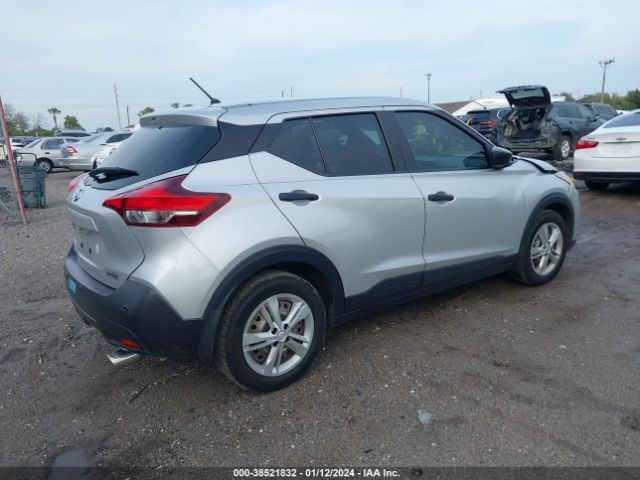 Photo 3 VIN: 3N1CP5BV3LL556943 - NISSAN KICKS 