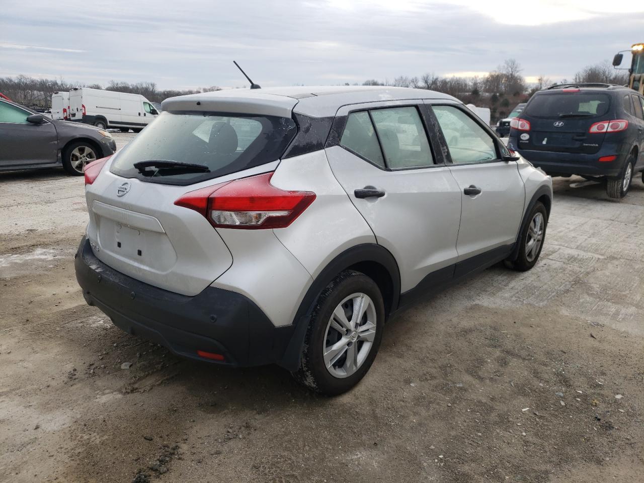 Photo 3 VIN: 3N1CP5BV4LL537186 - NISSAN KICKS 