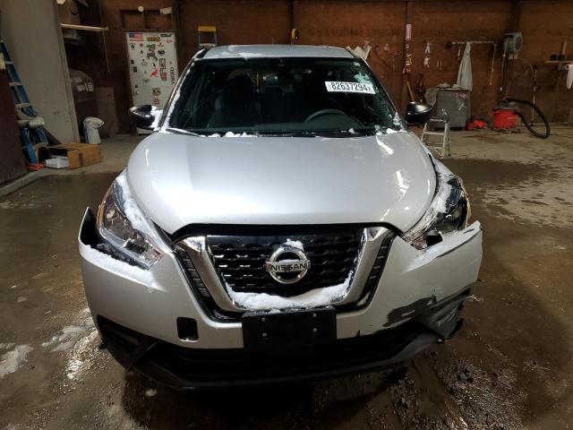 Photo 4 VIN: 3N1CP5BV4LL553372 - NISSAN KICKS S 