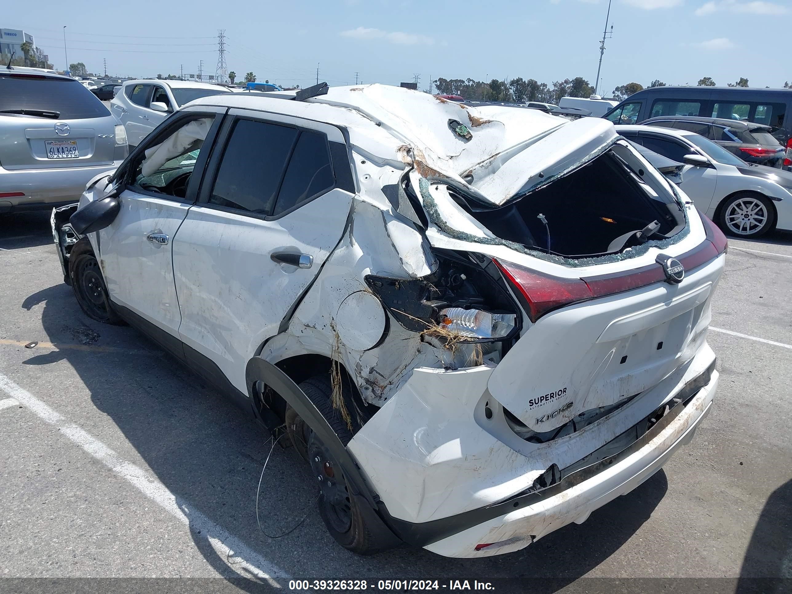 Photo 2 VIN: 3N1CP5BV4NL505745 - NISSAN KICKS 