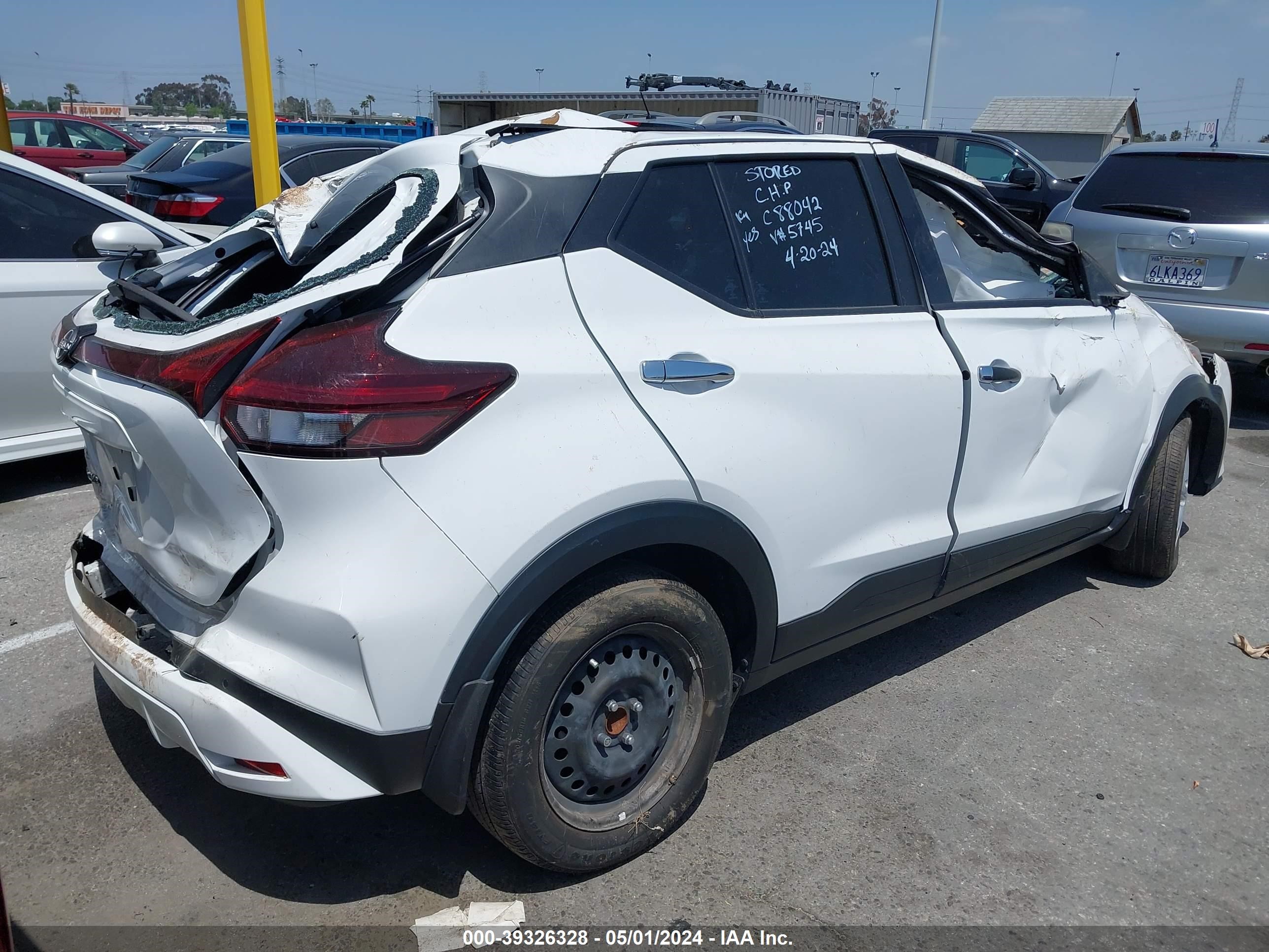 Photo 3 VIN: 3N1CP5BV4NL505745 - NISSAN KICKS 