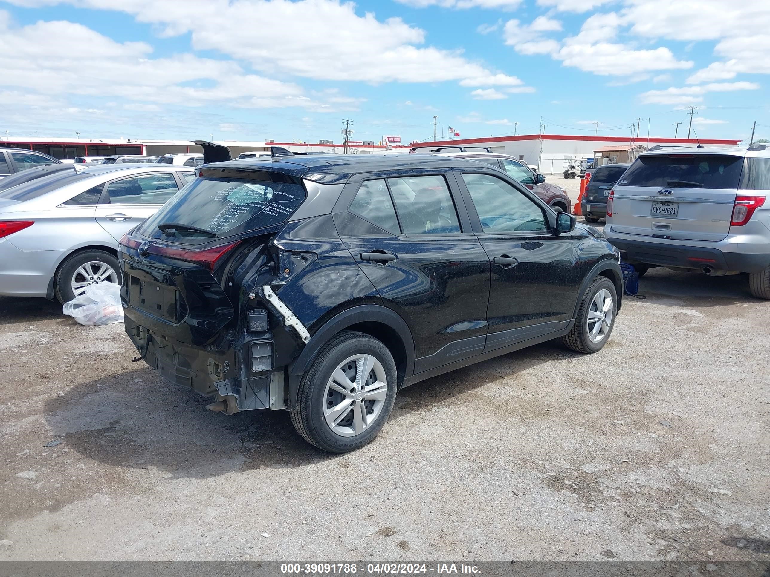 Photo 3 VIN: 3N1CP5BV4NL506264 - NISSAN KICKS 