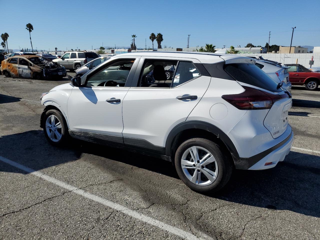 Photo 1 VIN: 3N1CP5BV4PL509474 - NISSAN KICKS 