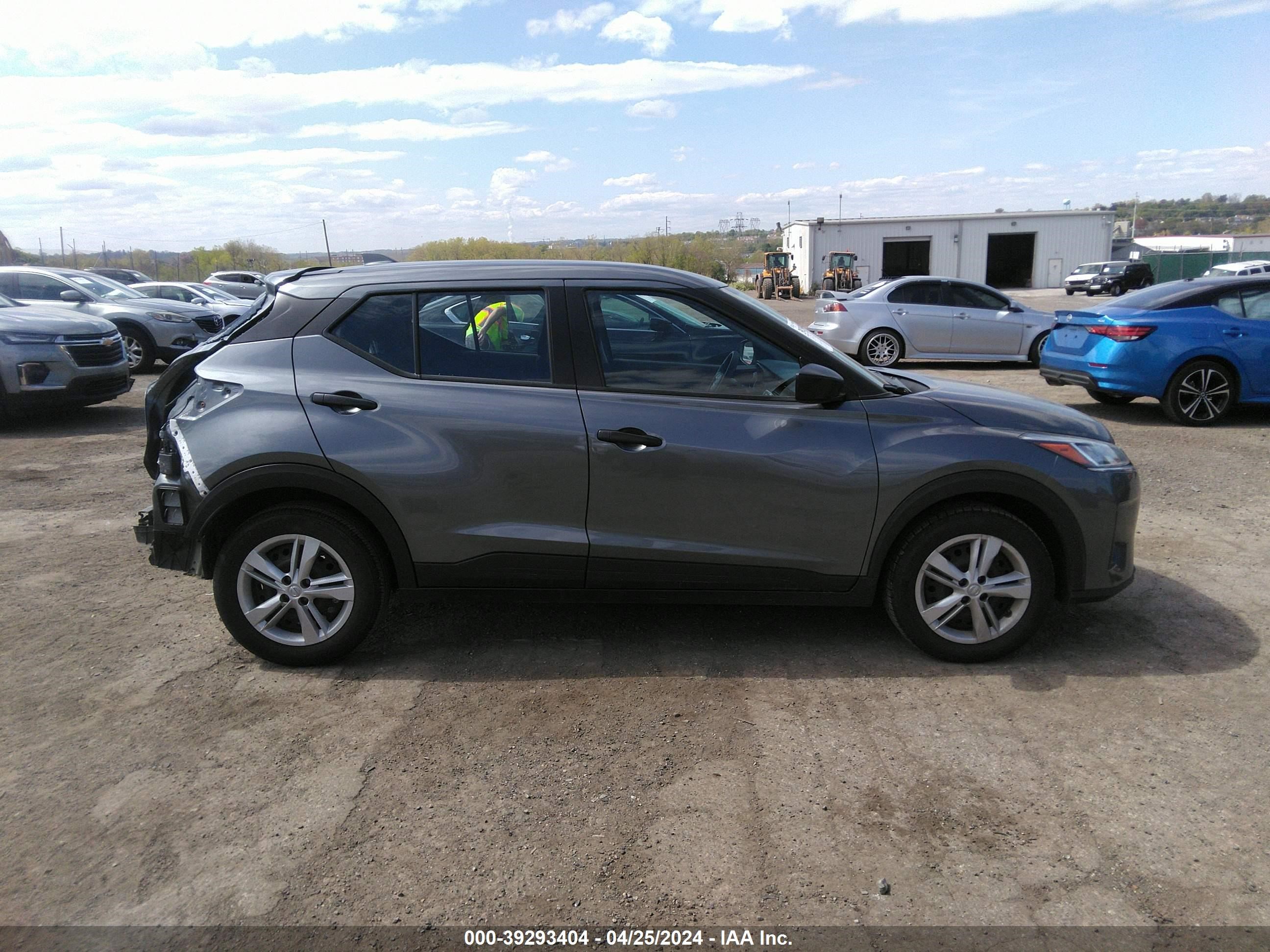 Photo 13 VIN: 3N1CP5BV4PL548193 - NISSAN KICKS 